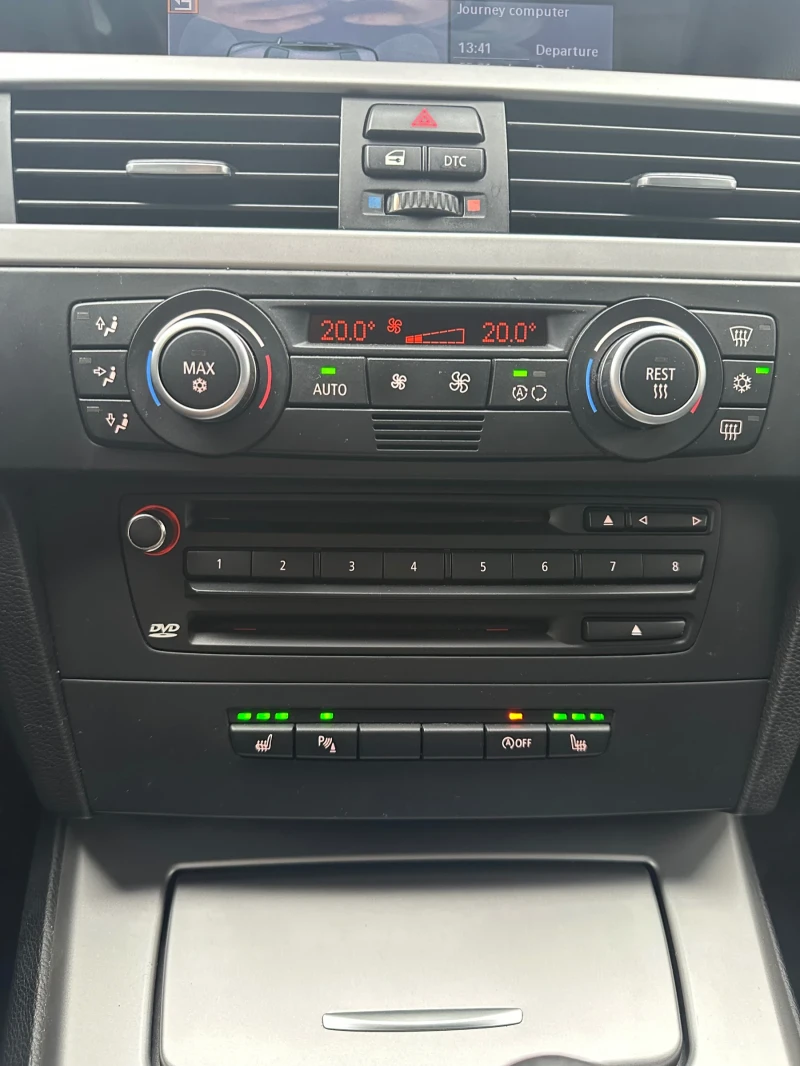 BMW 320, снимка 14 - Автомобили и джипове - 52578882