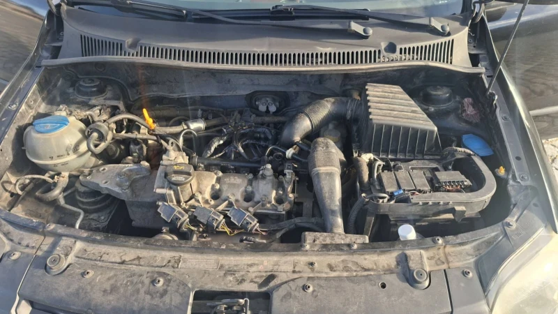 VW Fox 1.2, снимка 3 - Автомобили и джипове - 52851565