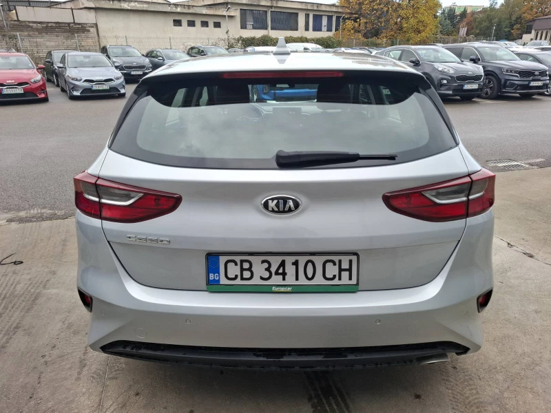 Kia Ceed 1.5 T-gdi , снимка 5 - Автомобили и джипове - 53161914