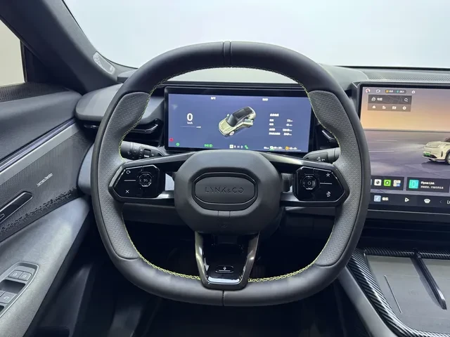 LynkCo 08  LYNK&CO 08 EM-P 1.5T 163HP  PHEV  | Mobile.bg � ����������� 8