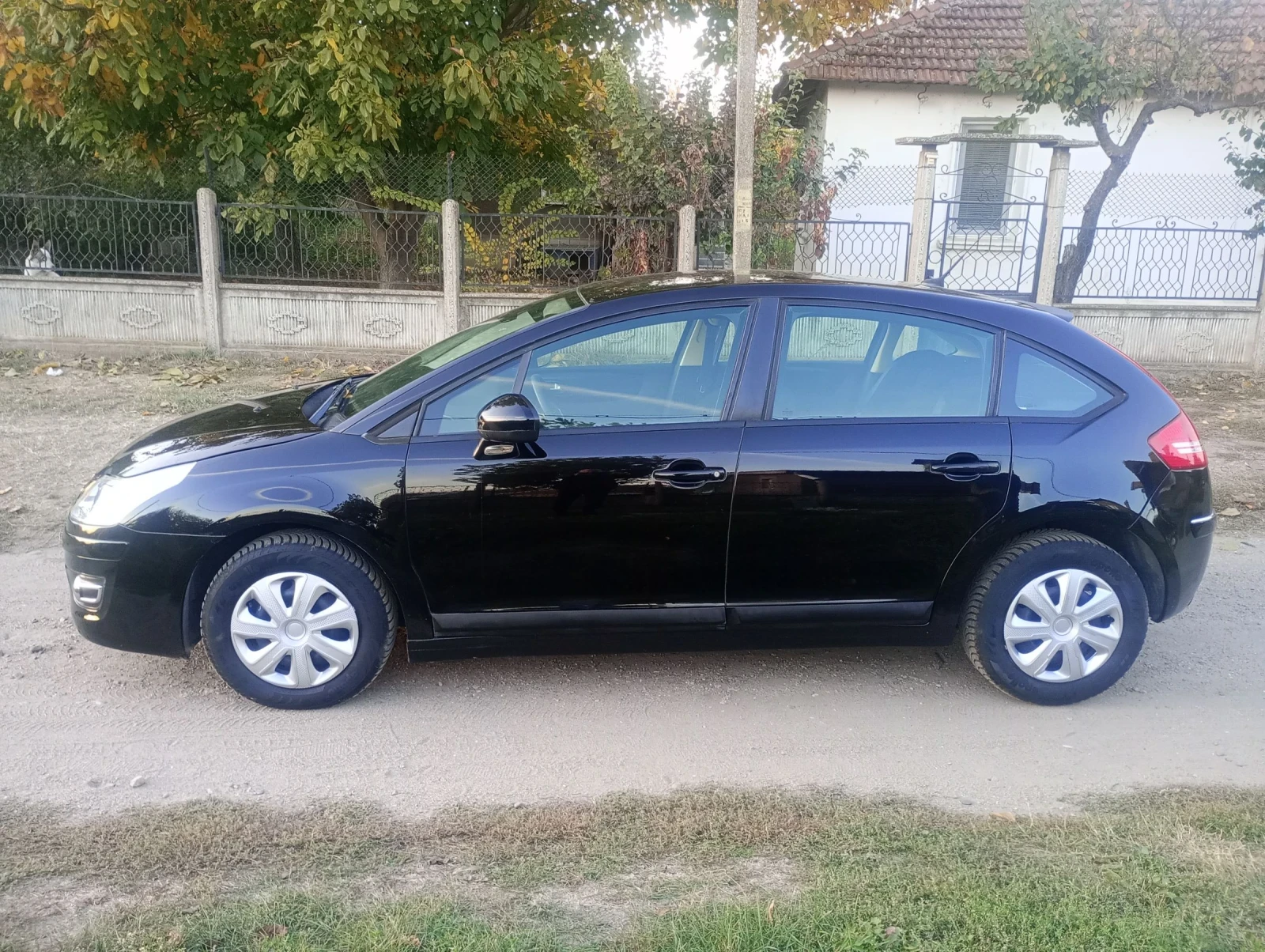 Citroen C4 1.4i Feislift 118х.км - изображение 5