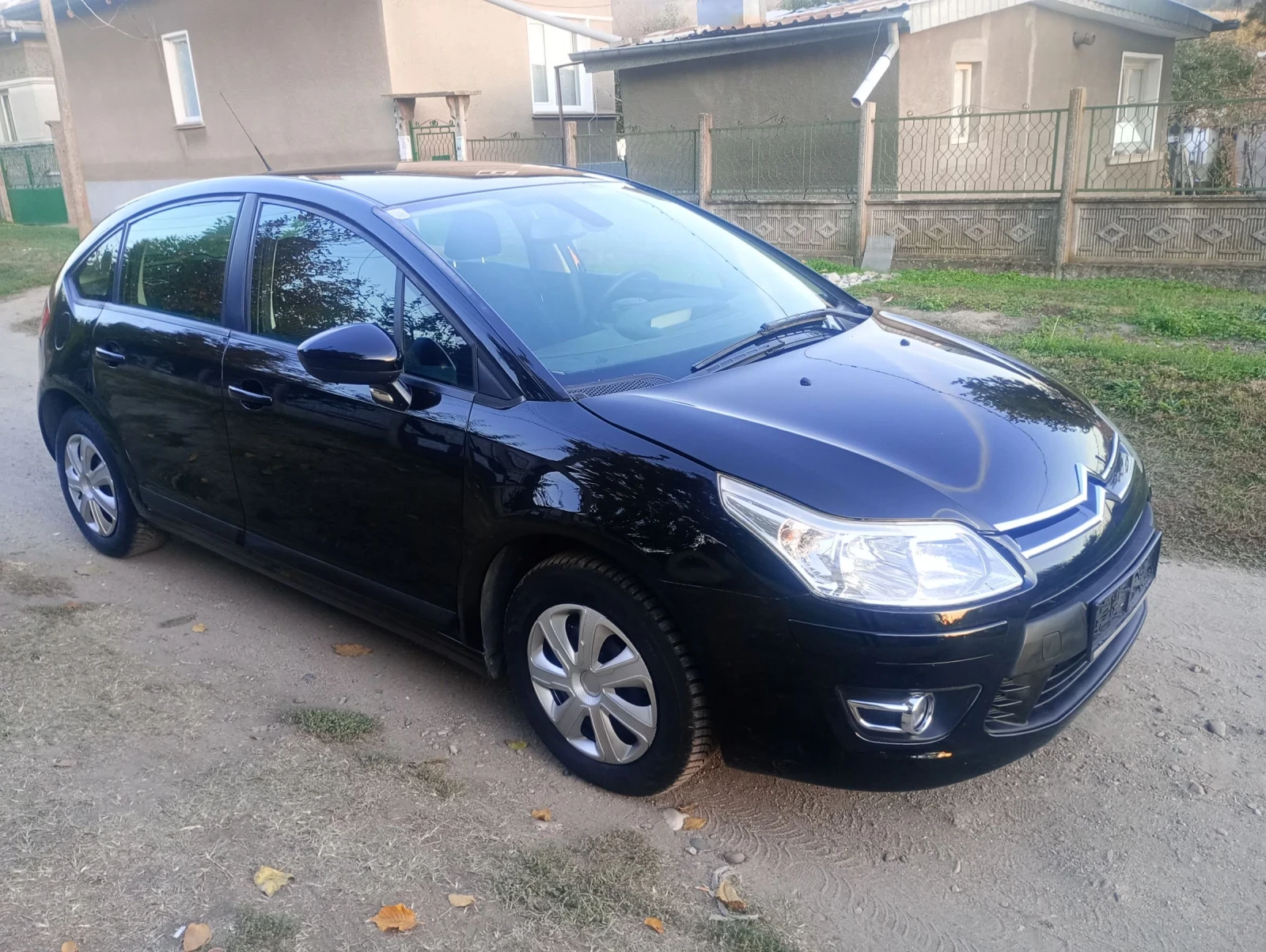 Citroen C4 1.4i Feislift 118х.км - изображение 2