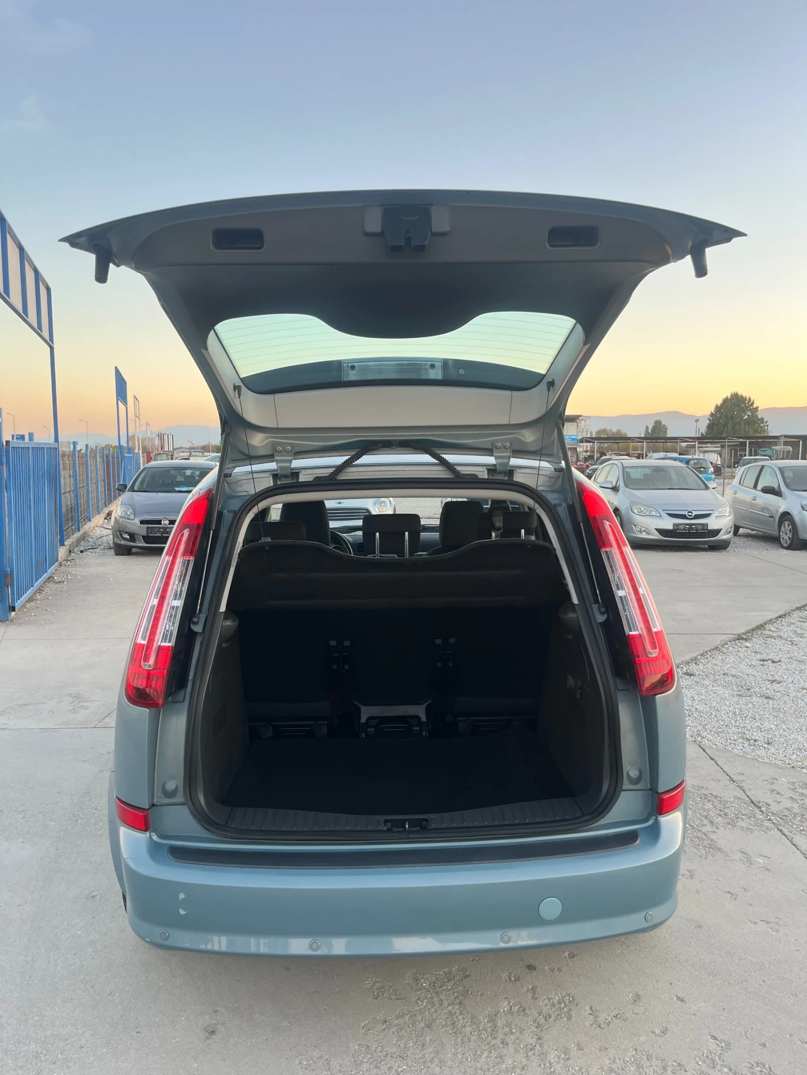 Ford C-max 1.6 HDi | Mobile.bg — изображение 15