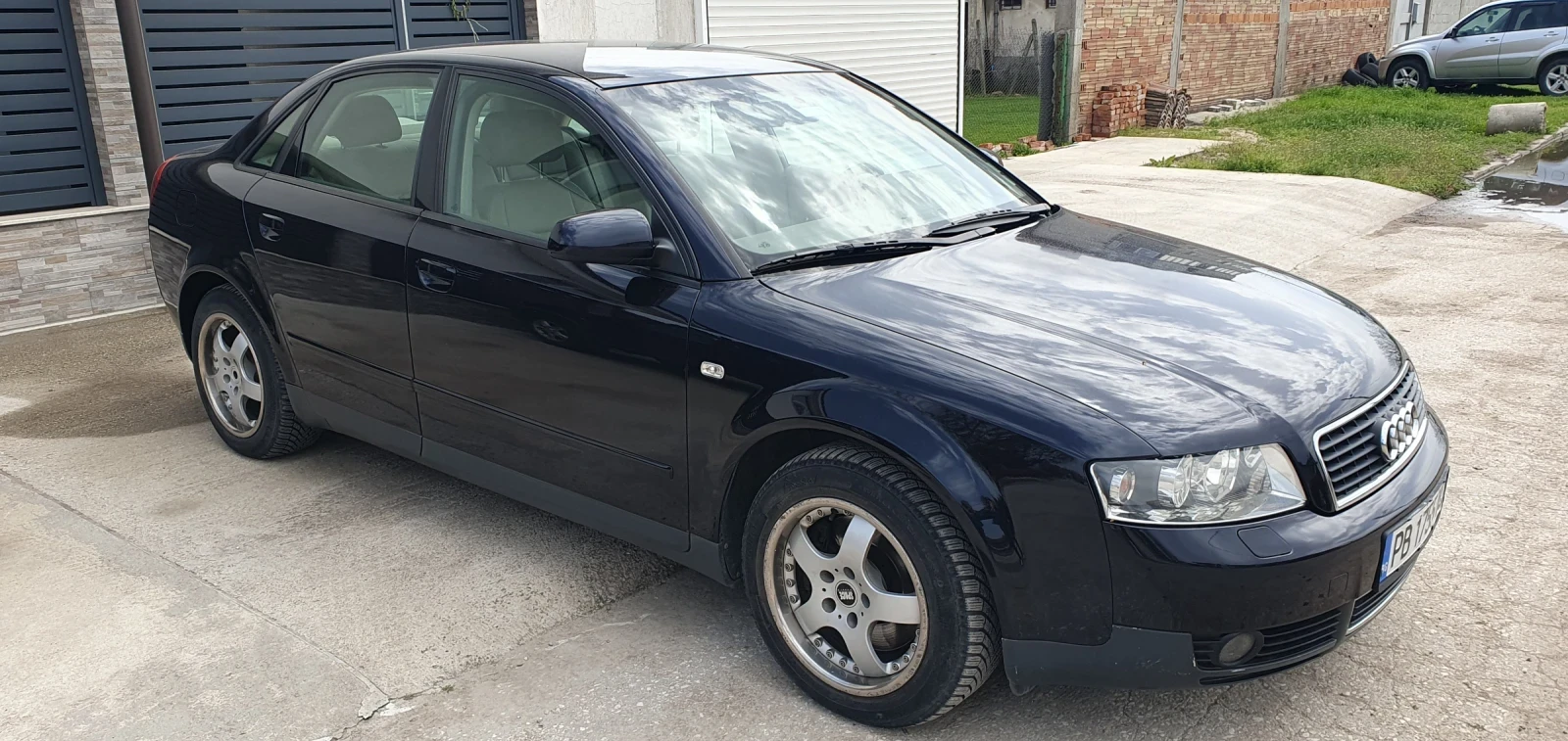 Audi A4  Б6 - изображение 3