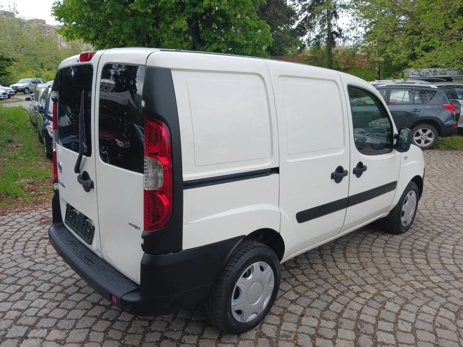 Fiat Doblo 1.3 MultiJet - изображение 4