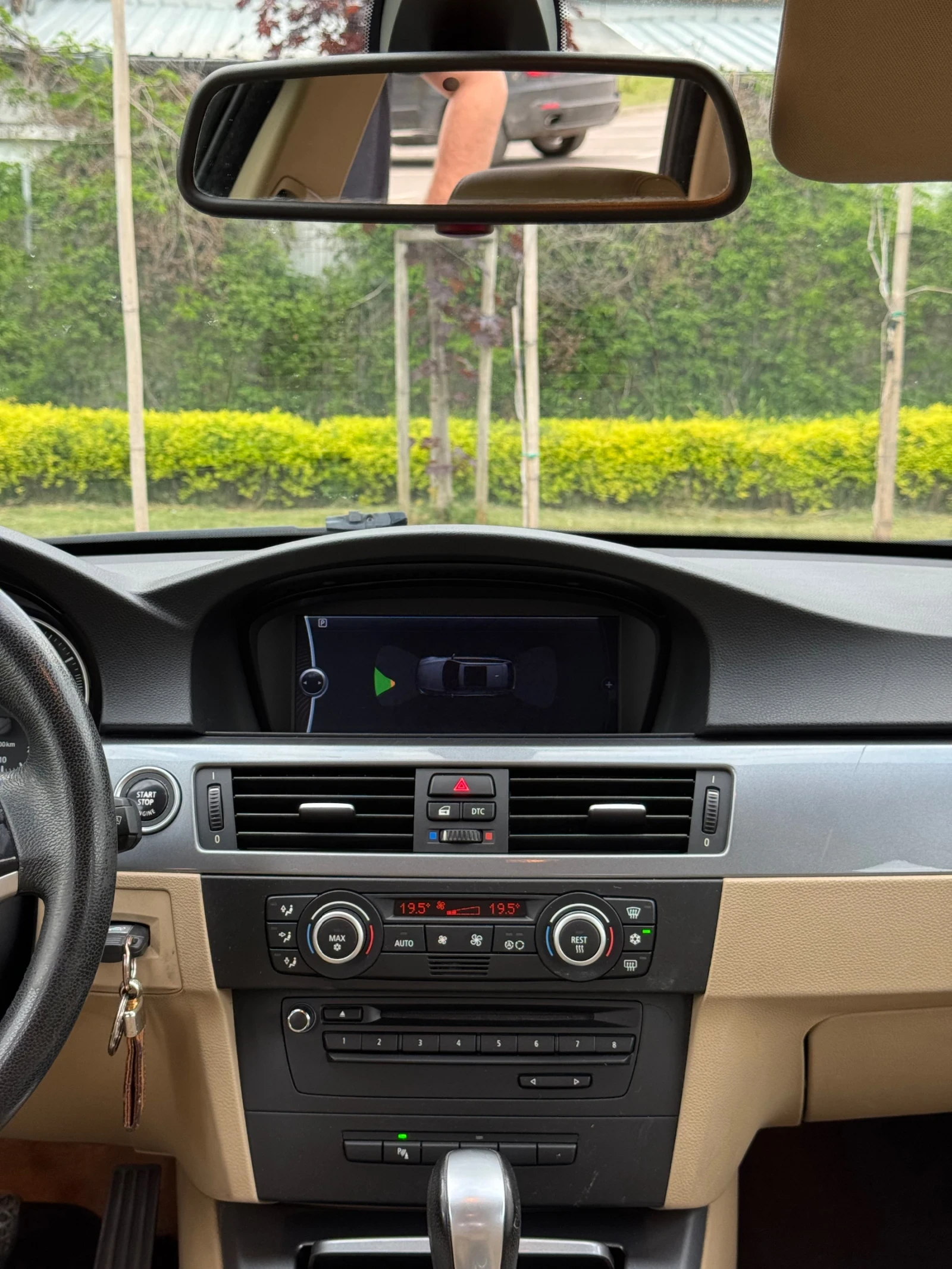 BMW 320 xDrive /Navi/Xeon/PDC/Auto | Mobile.bg   12