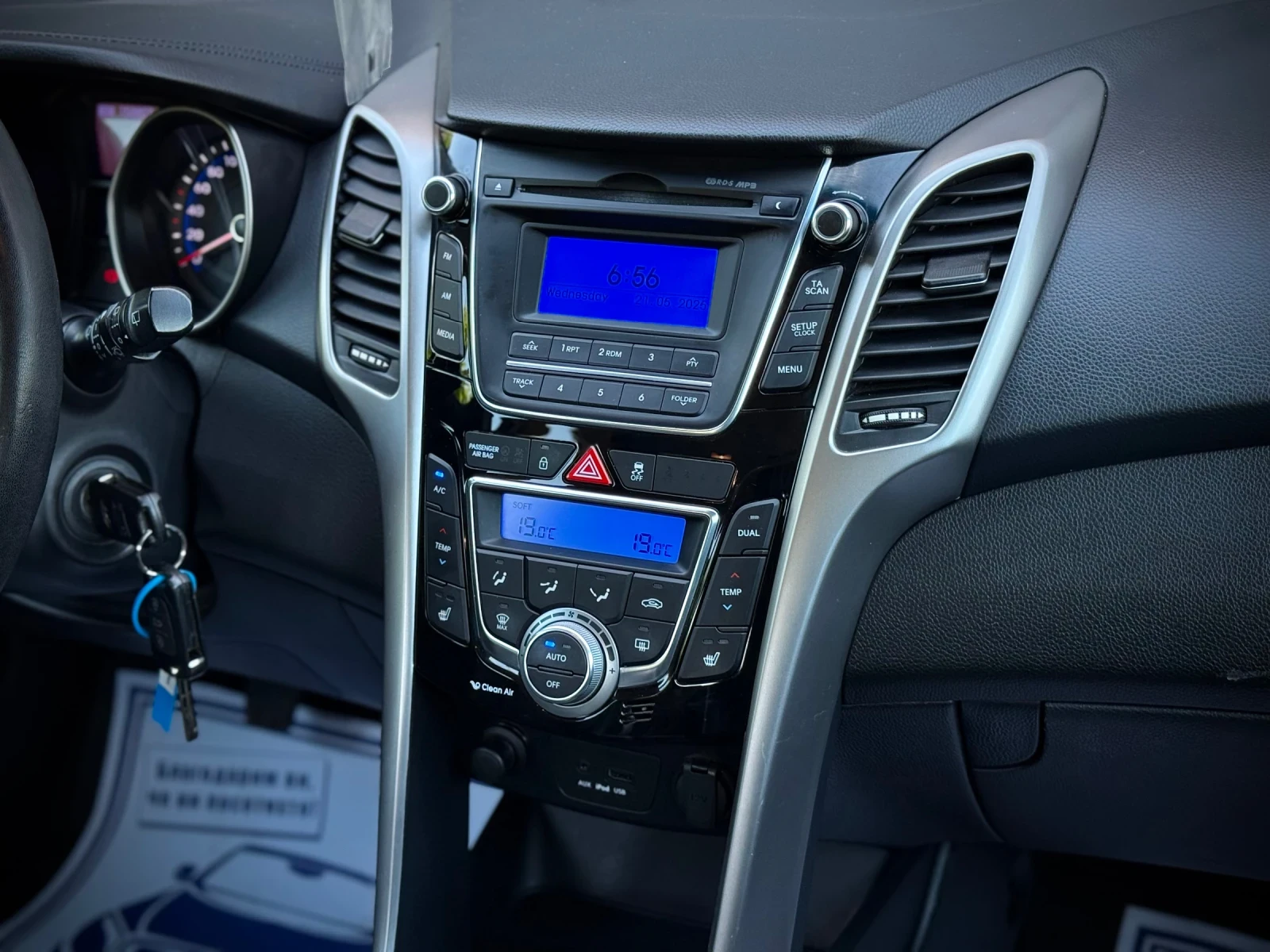 Hyundai I30 1.4 CRDi * LED*  | Mobile.bg   11