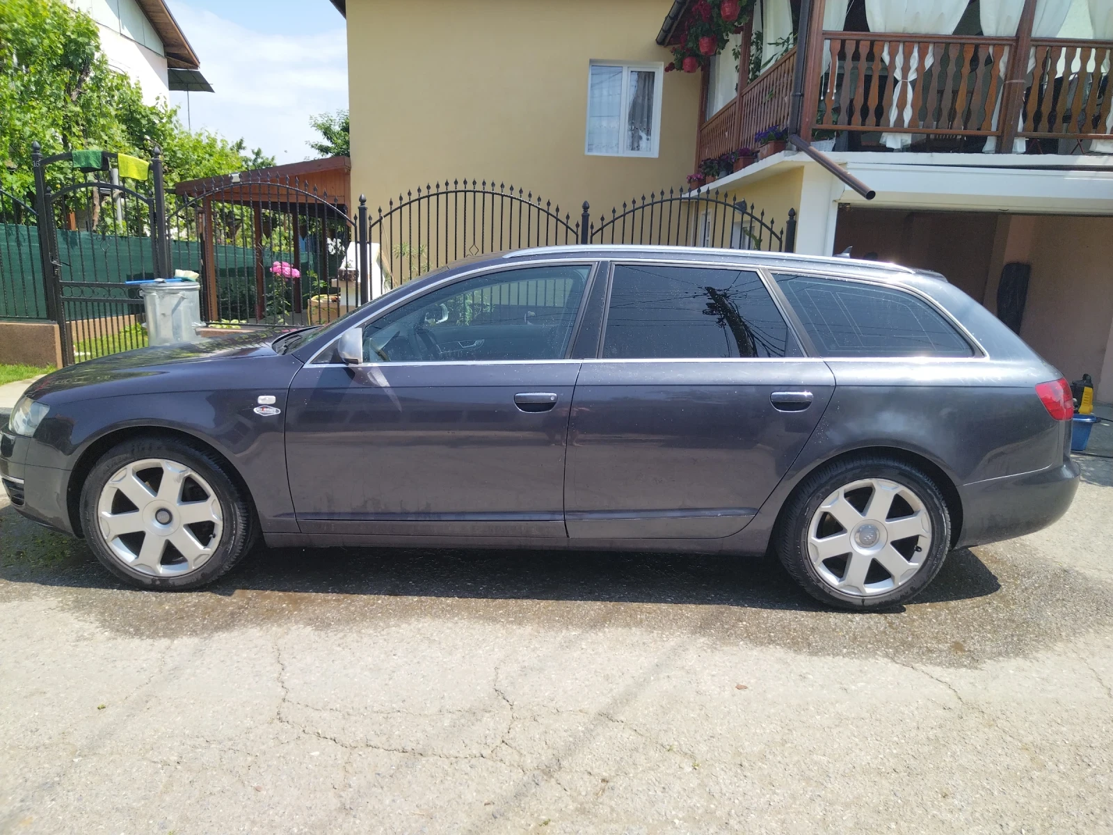 Audi A6  - изображение 2