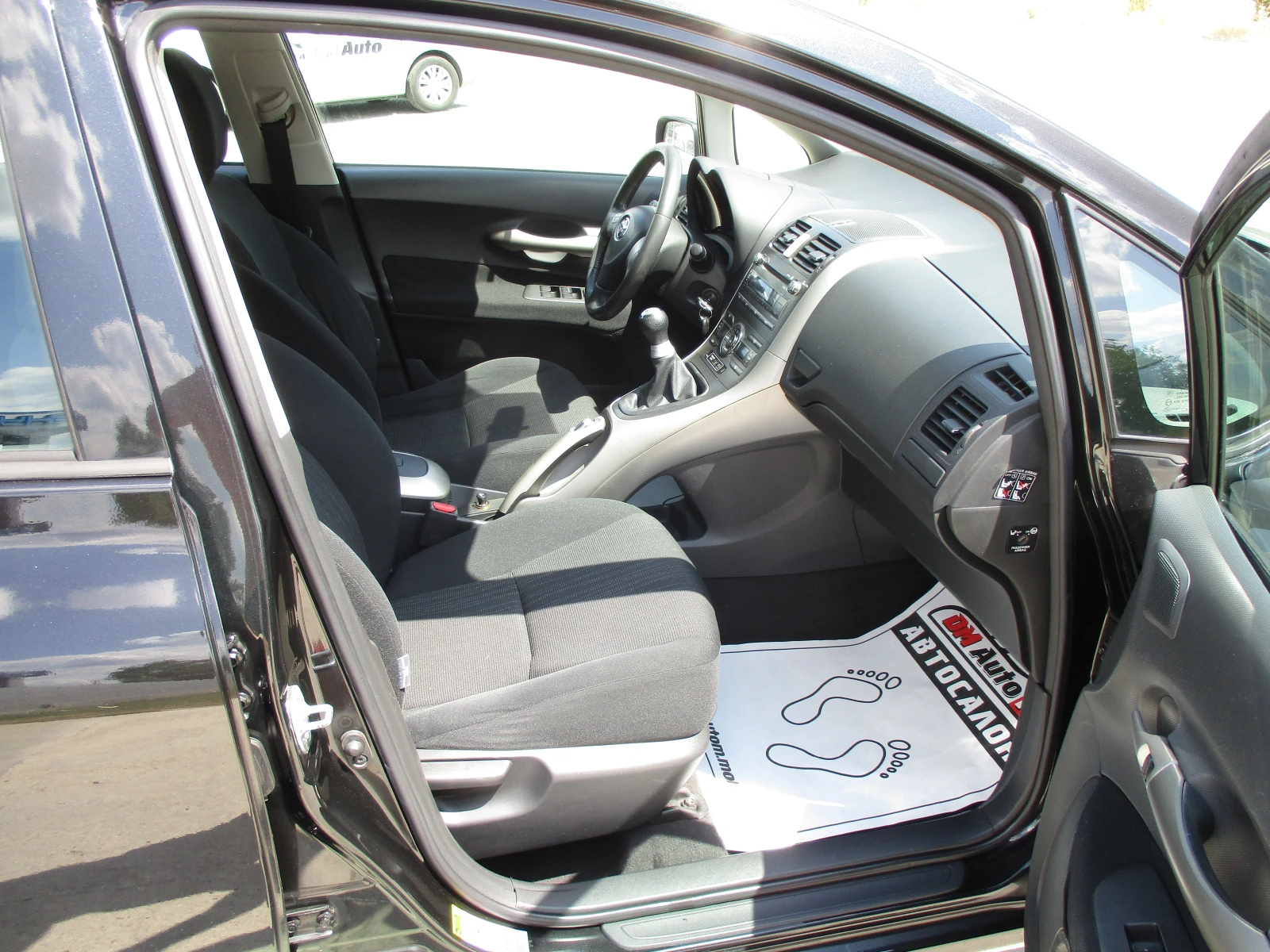 Toyota Auris 1.4//97./  | Mobile.bg   13