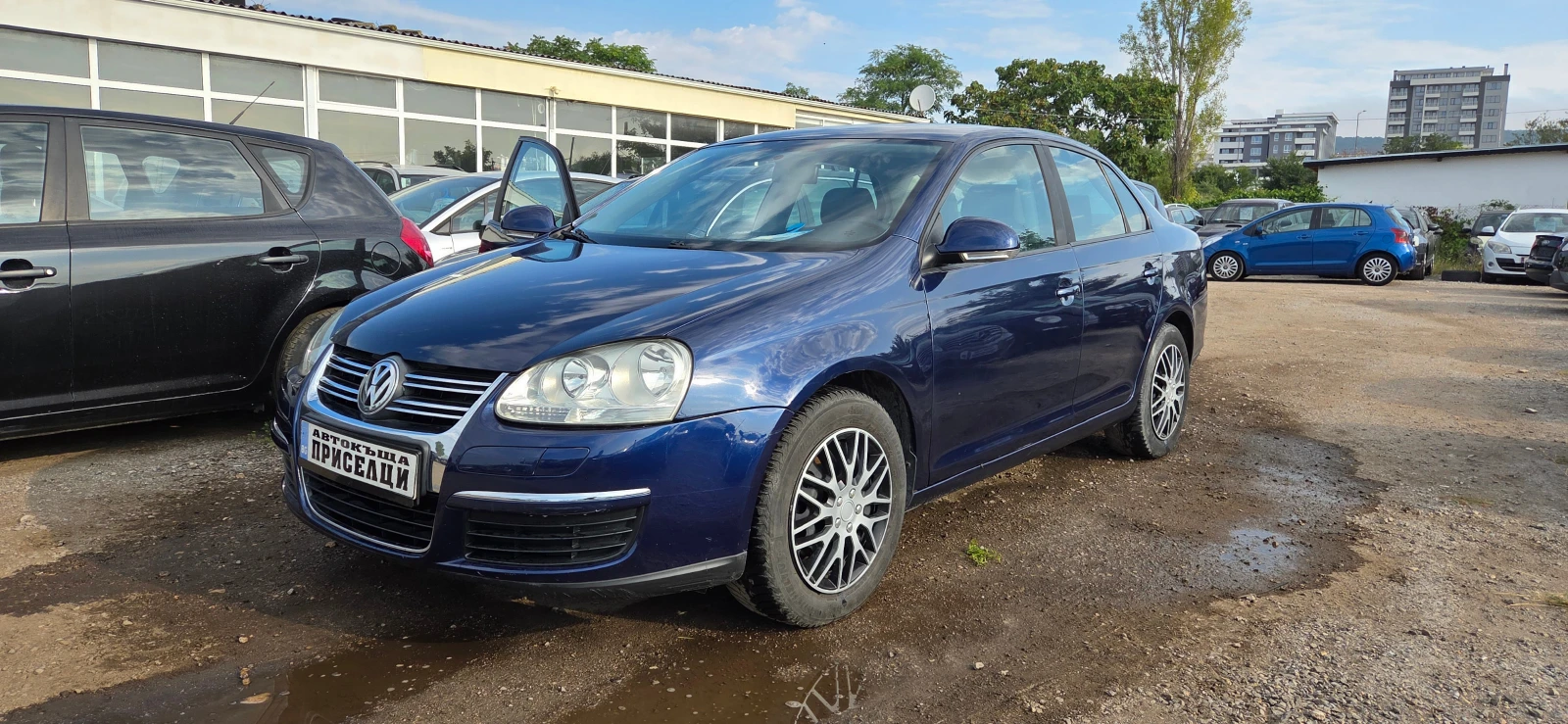 VW Jetta 1.6 СТАРИЯ МОТОР - изображение 3