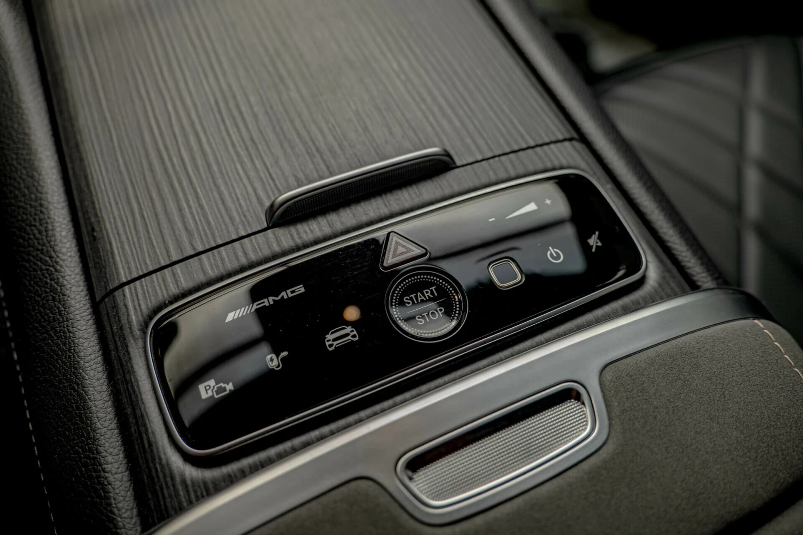 Mercedes-Benz EQS 53 AMG/4Matic + /Hyper Screen/RSE/Burmester/ | Mobile.bg   15