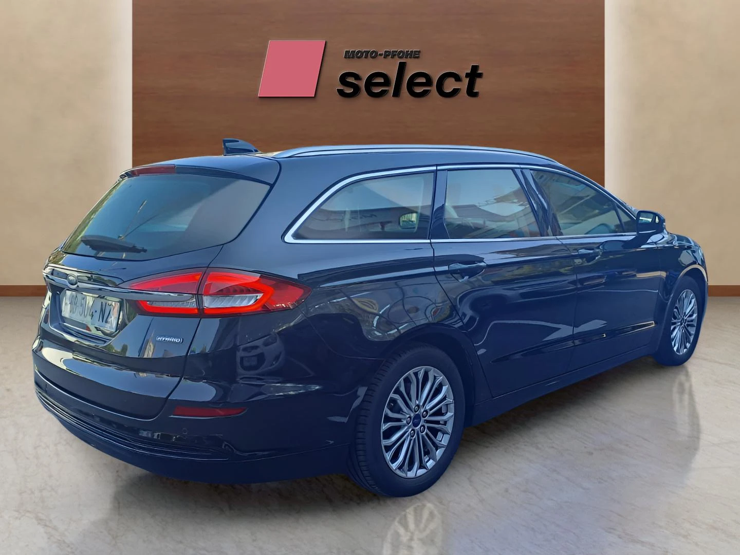 Ford Mondeo 2.0 Hybrid - изображение 4