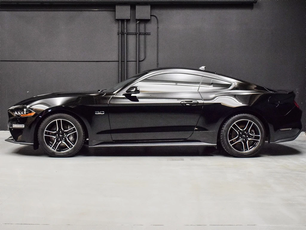 Ford Mustang GT * * АВТОМАТИК * * CARFAX * * АВТО КРЕДИТ * *  - изображение 2