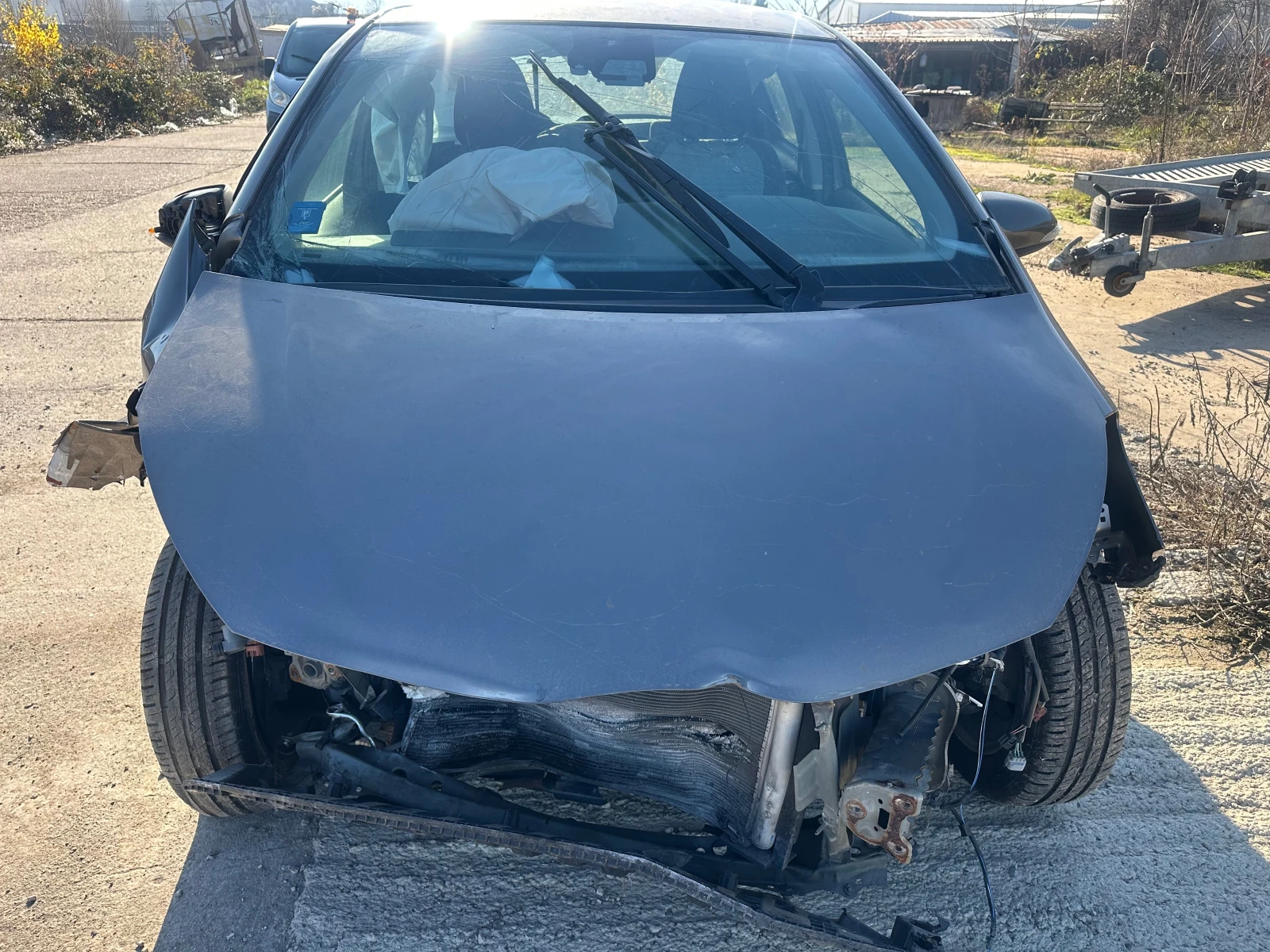 Toyota Yaris 1.5i Hybrid На части, снимка 13 - Автомобили и джипове - 52863107