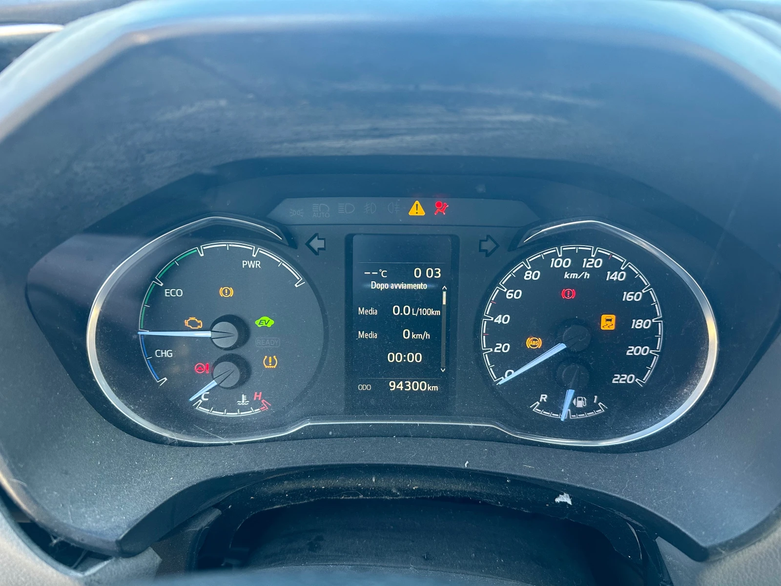 Toyota Yaris 1.5i Hybrid На части - изображение 7