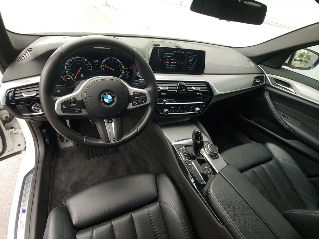 BMW 530  Xdrive, снимка 7 - Автомобили и джипове - 54169651