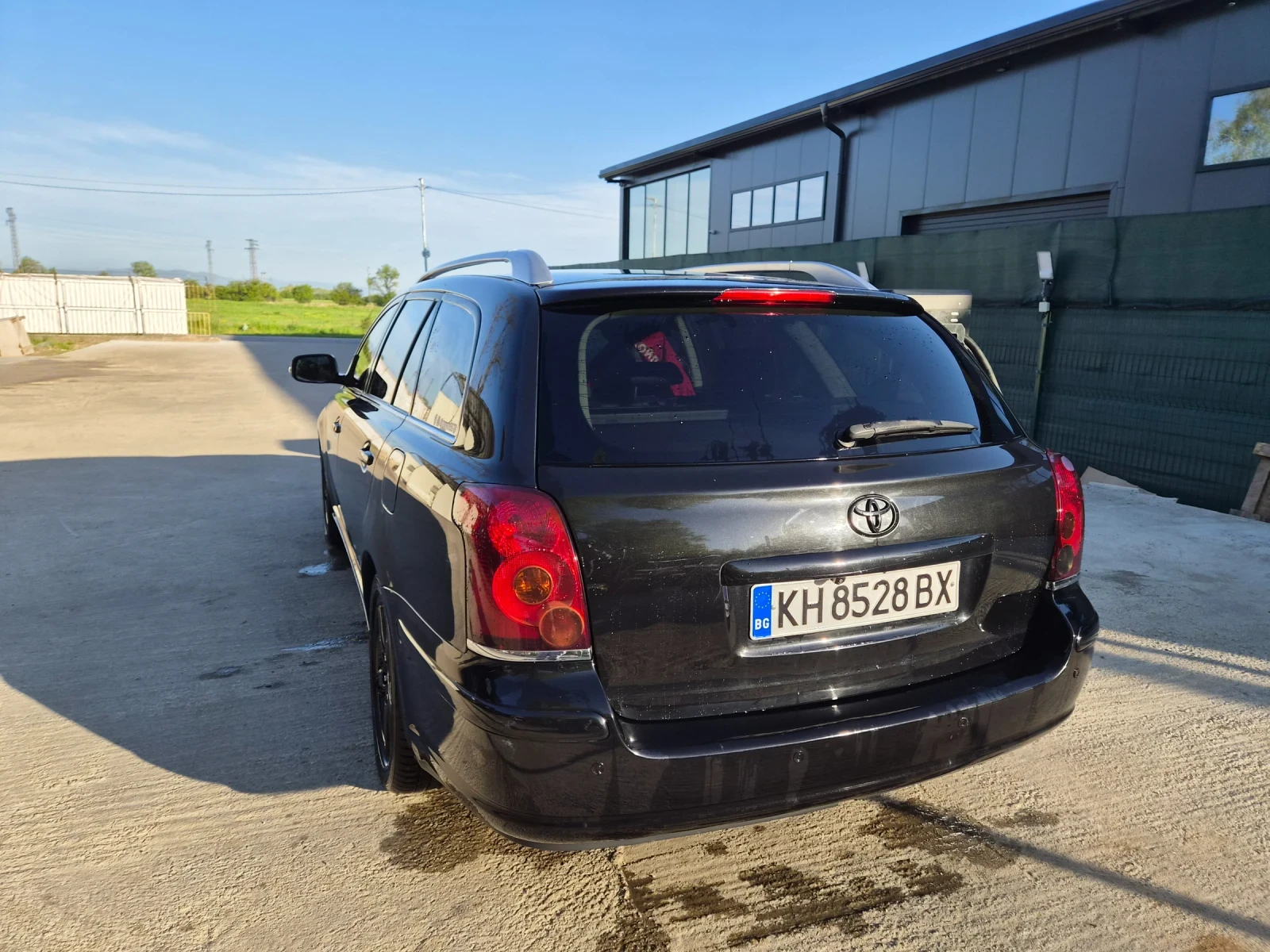 Toyota Avensis | Mobile.bg � ����������� 10