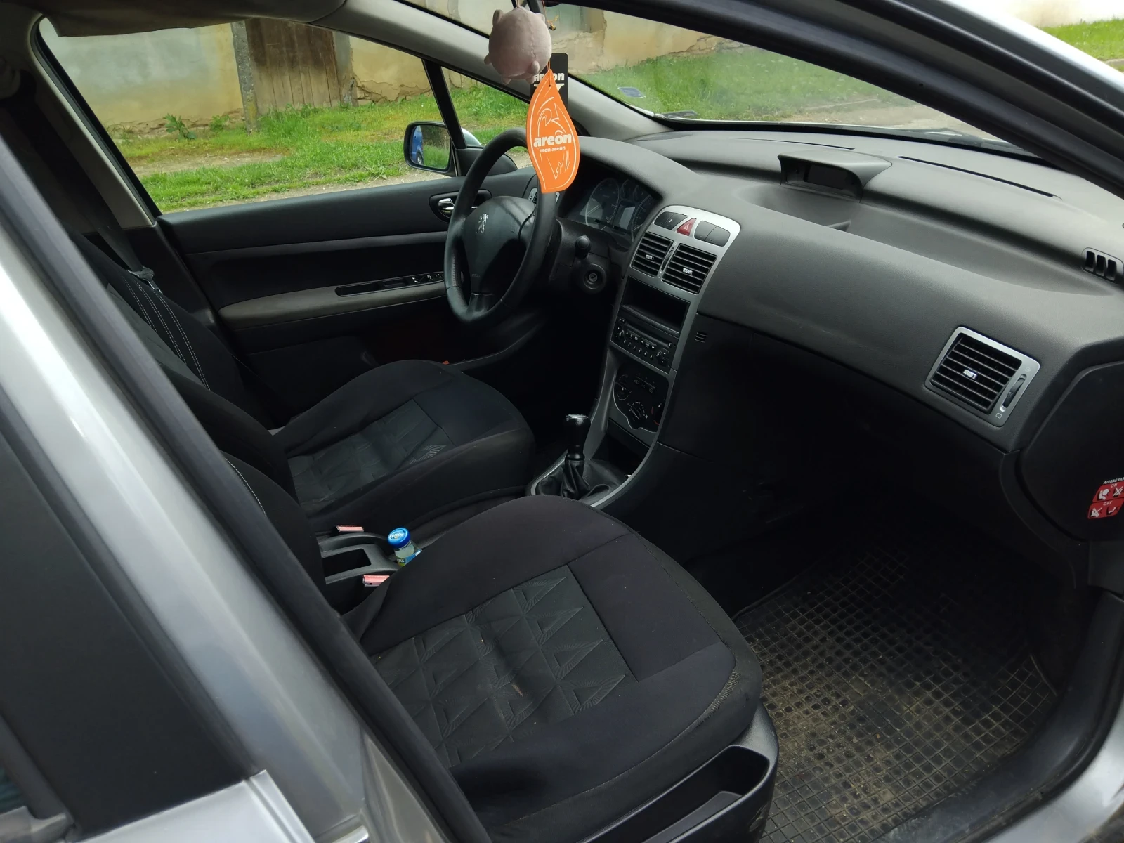 Peugeot 307 2.0 HDI, снимка 2 - Автомобили и джипове - 54583545