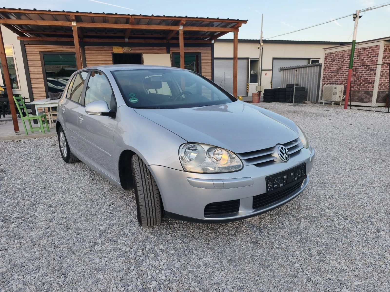 VW Golf 1.9 TDI , снимка 2 - Автомобили и джипове - 56388676