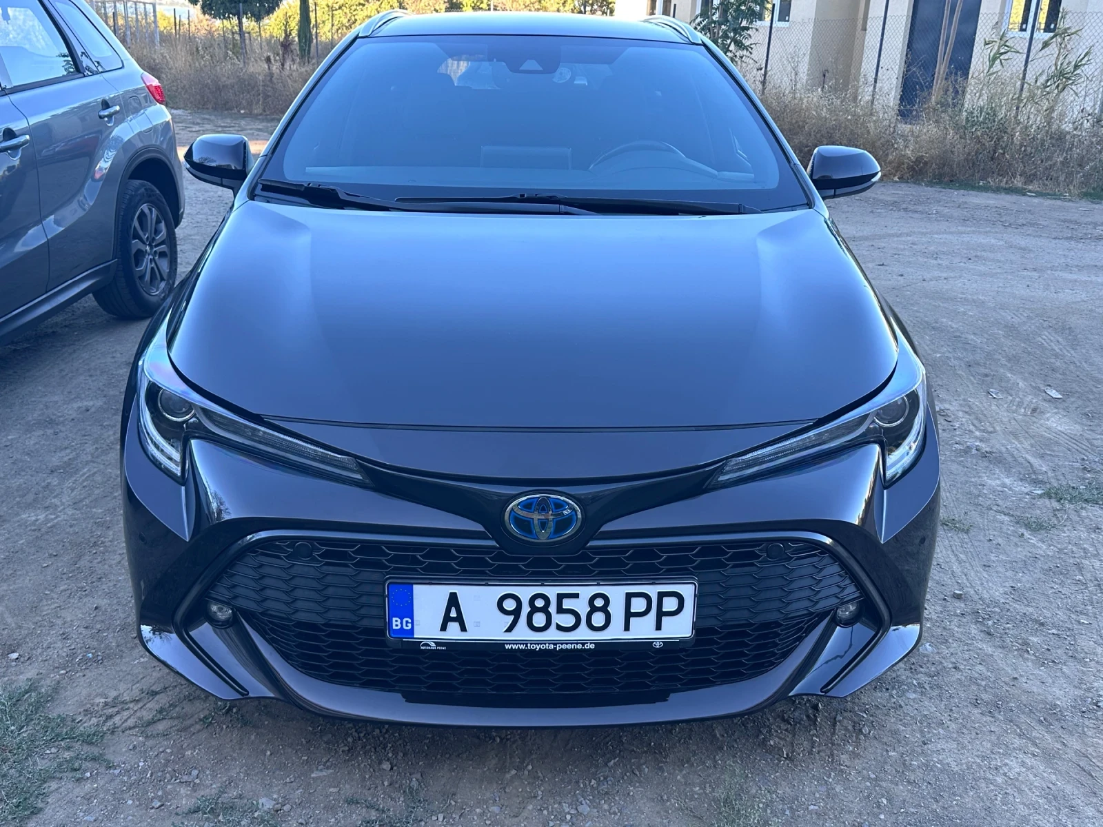 Toyota Corolla TS Executive plus 2.0 184кс, снимка 2 - Автомобили и джипове - 56013039