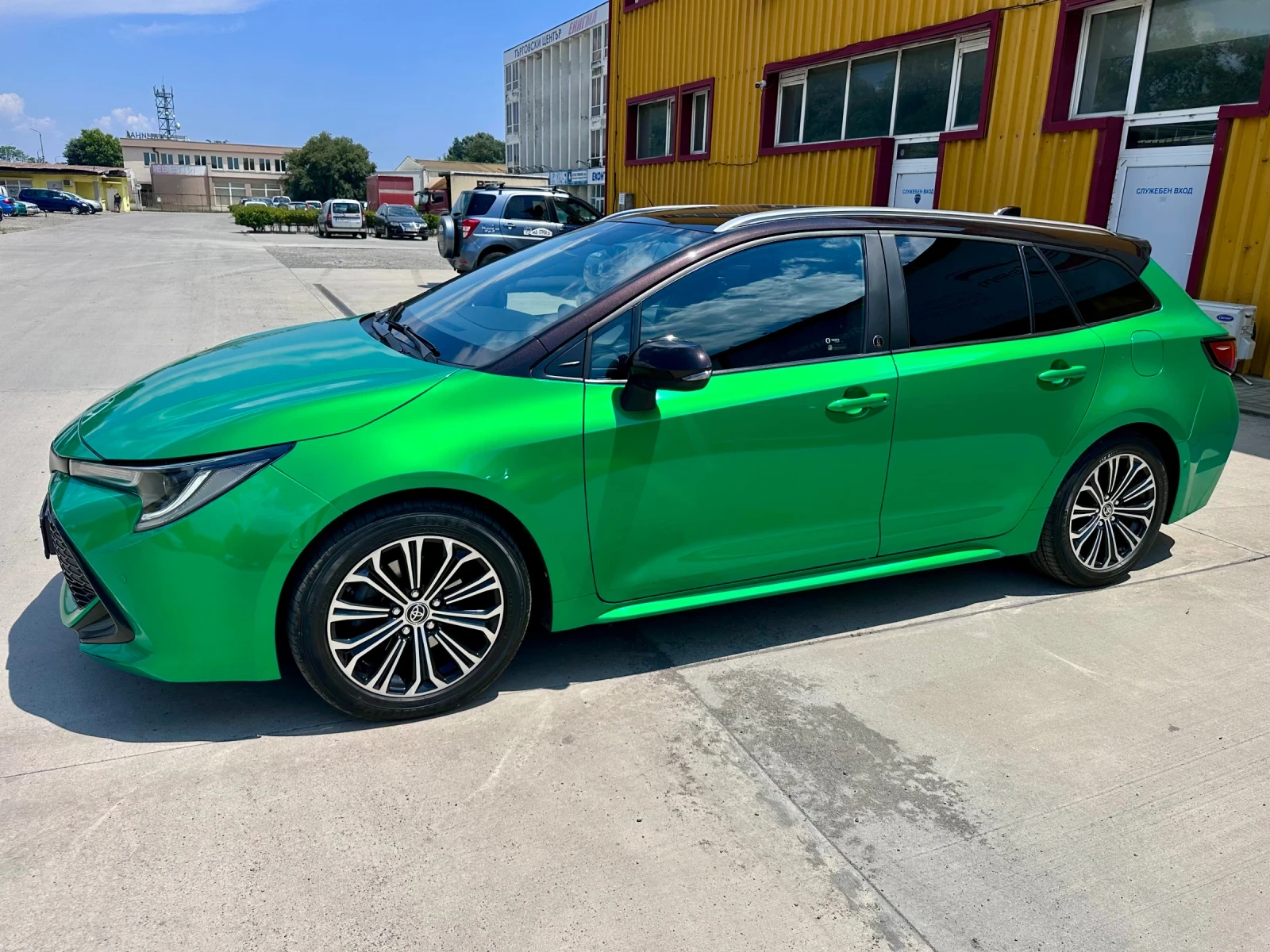 Toyota Corolla TS Executive plus 2.0 184кс