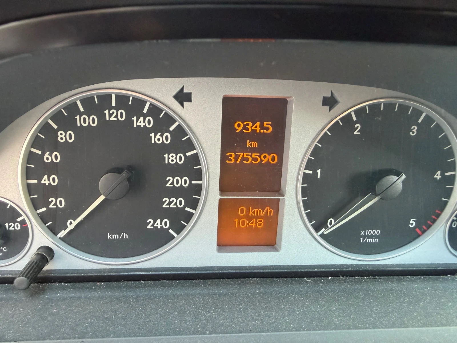 Mercedes-Benz 180, снимка 8 - Автомобили и джипове - 55710896