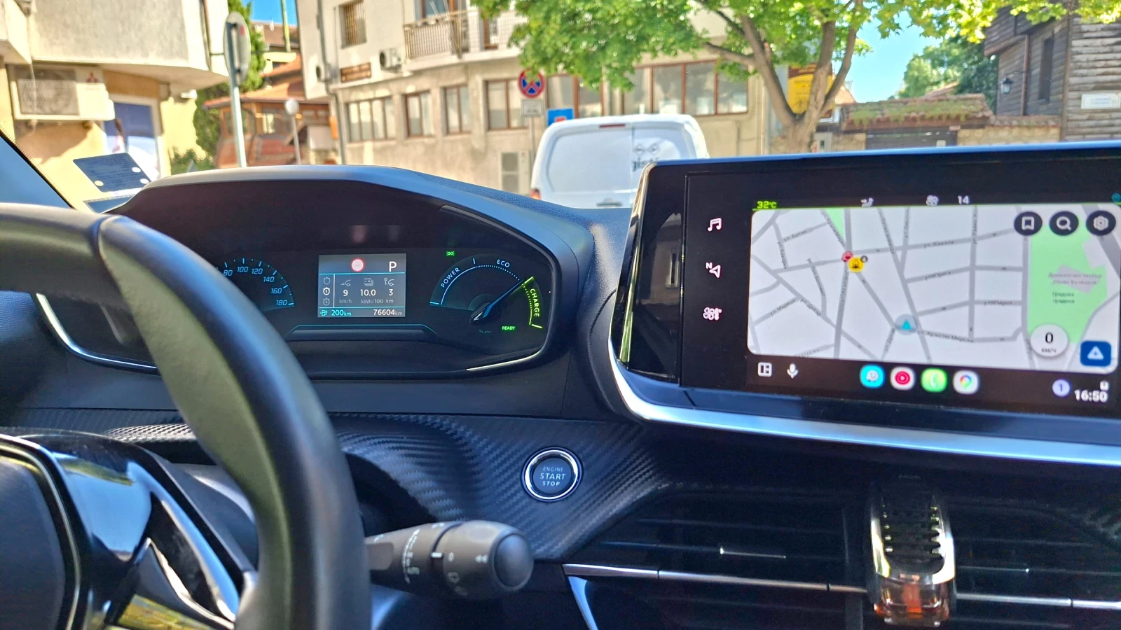 Peugeot 2008 Allure ГАРАНЦИЯ СЕРТИФИКАТ СЕРВИЗНА КНИЖКА ТЕРМОПО, снимка 5 - Автомобили и джипове - 55741306