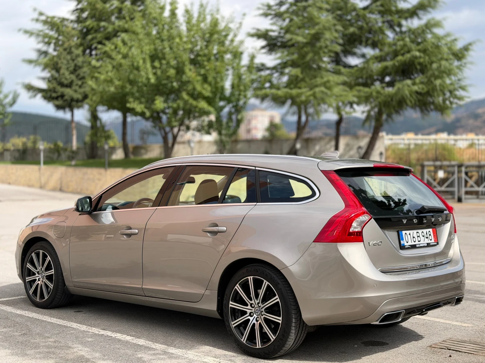 Volvo V60 D6 AWD/Plug-in/���������/Line assist | Mobile.bg � ����������� 3