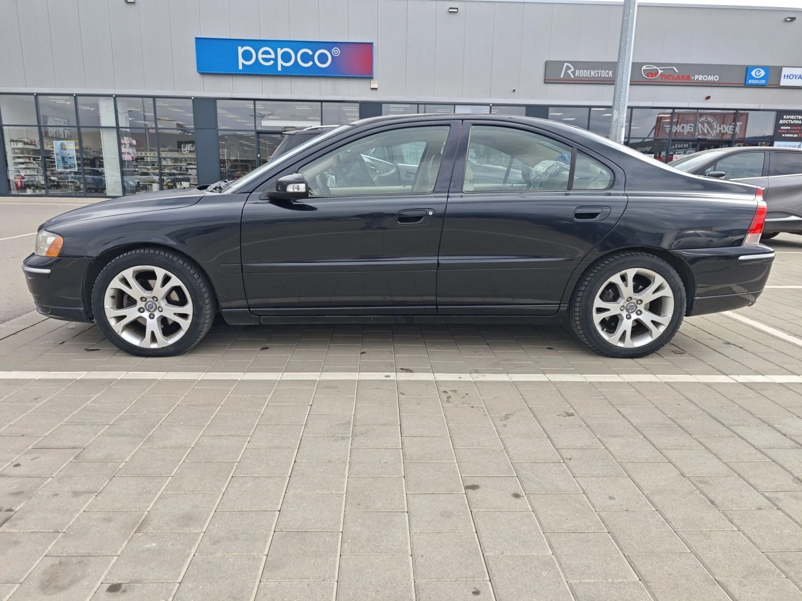 Volvo S60, снимка 7 - Автомобили и джипове - 56157123