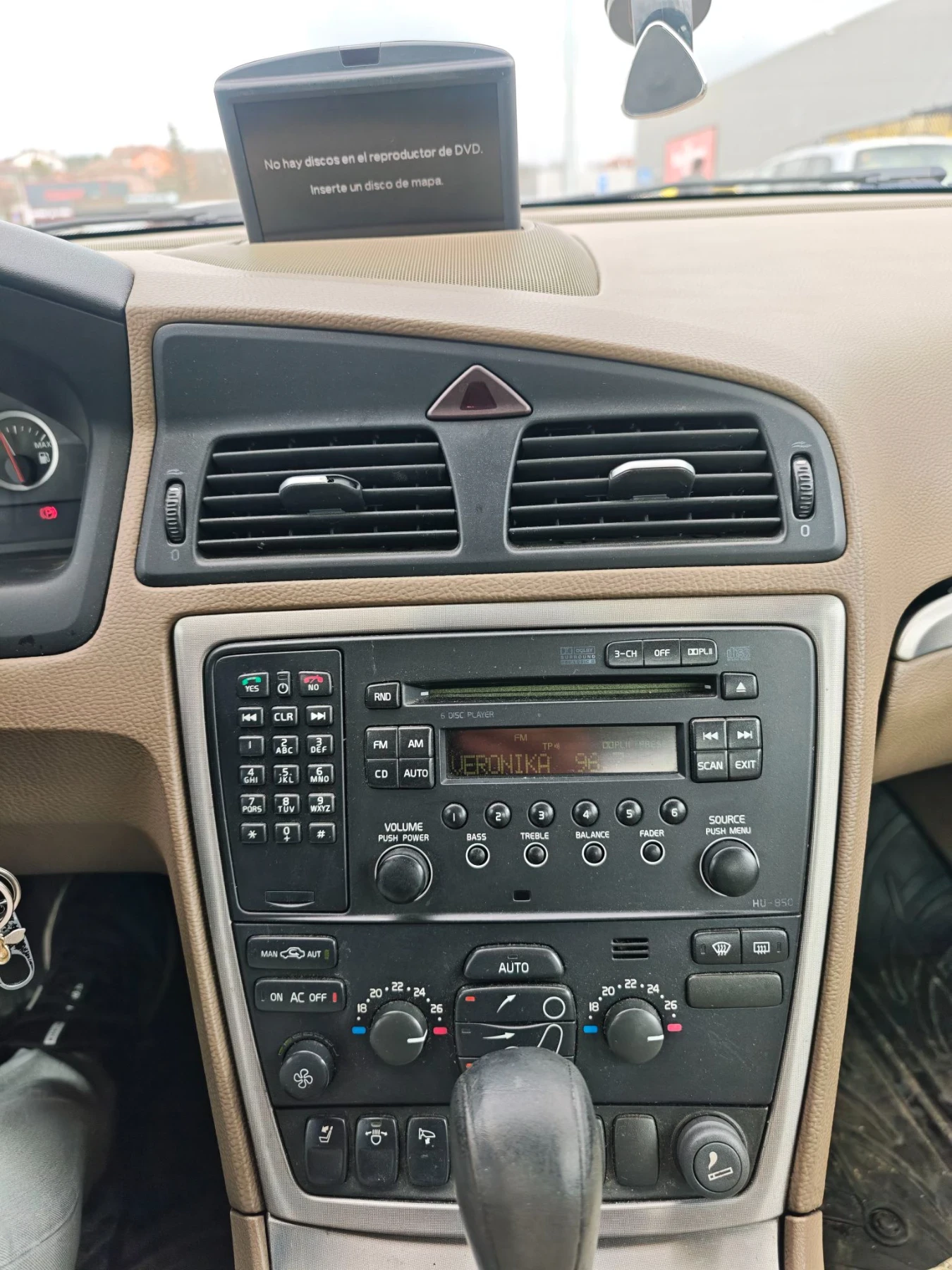 Volvo S60, снимка 10 - Автомобили и джипове - 56157123