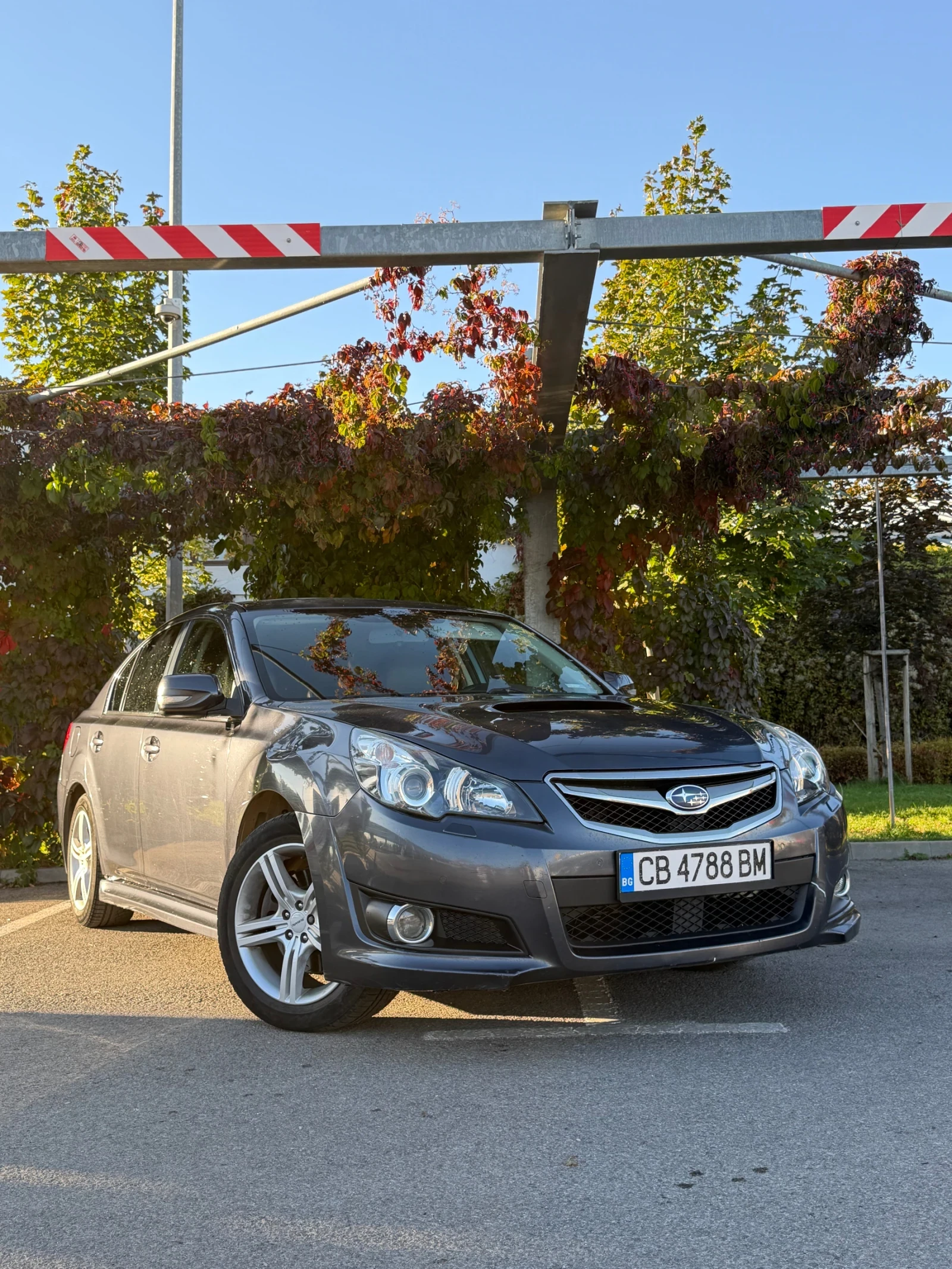 Subaru Legacy 2.5 Turbo, снимка 3 - Автомобили и джипове - 56416393