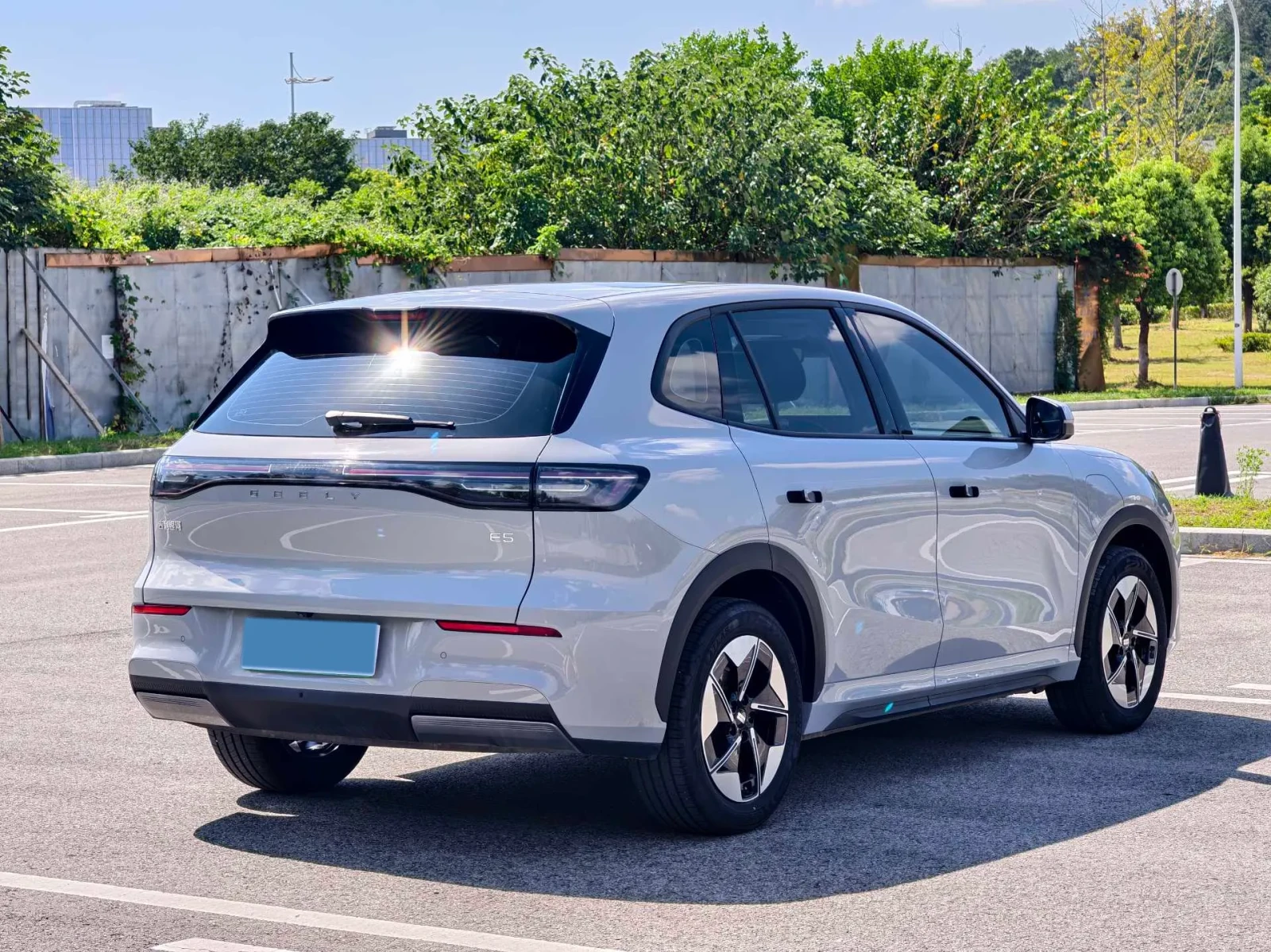 Geely EX5 Geely Galaxy E5 BEV 49.52KWH 440km, снимка 4 - Автомобили и джипове - 56724552