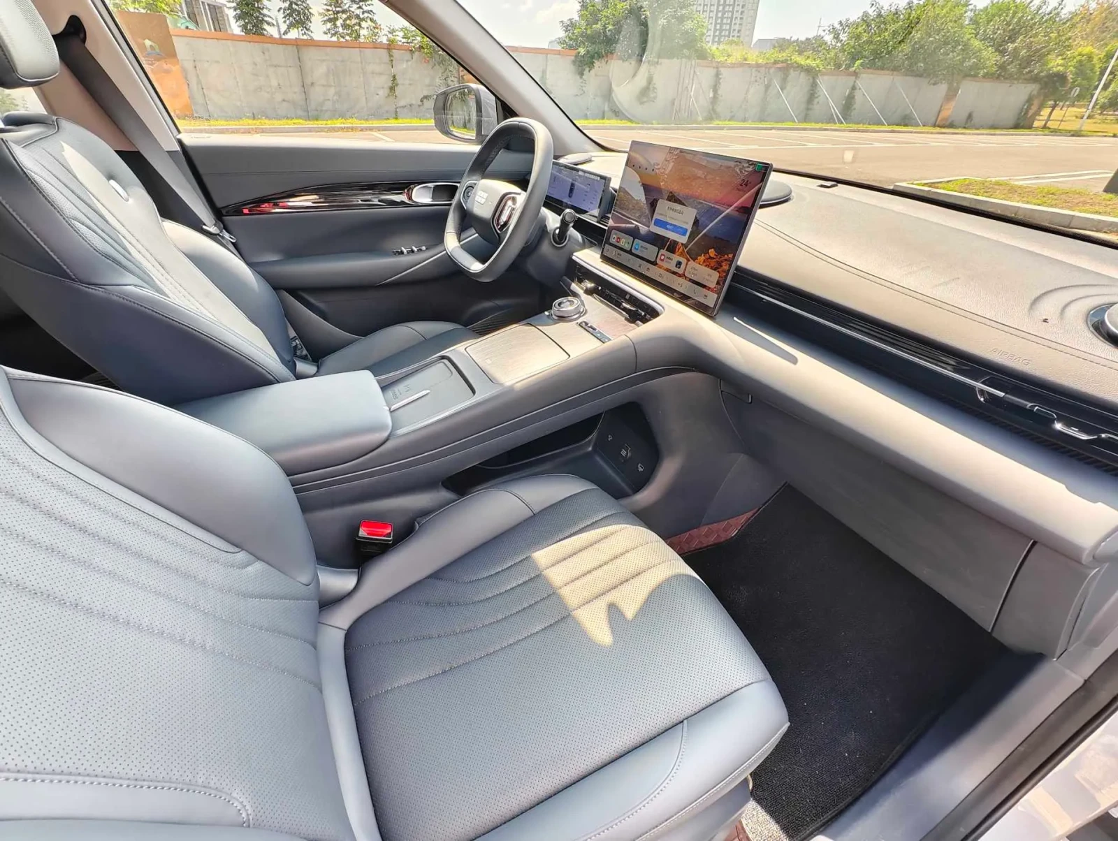 Geely EX5 Geely Galaxy E5 BEV 49.52KWH 440km, снимка 8 - Автомобили и джипове - 56724552