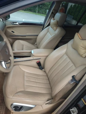 Mercedes-Benz ML 500 Всички екстри за модела, снимка 9