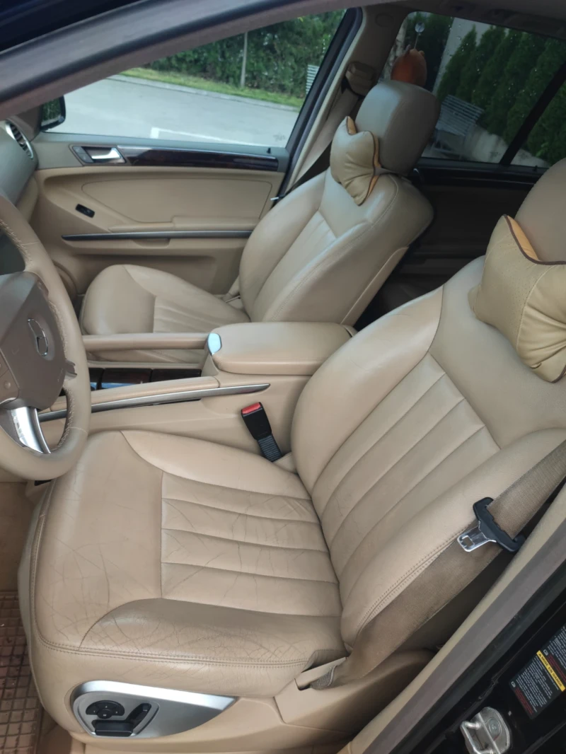 Mercedes-Benz ML 500 Всички екстри за модела, снимка 9 - Автомобили и джипове - 52517743