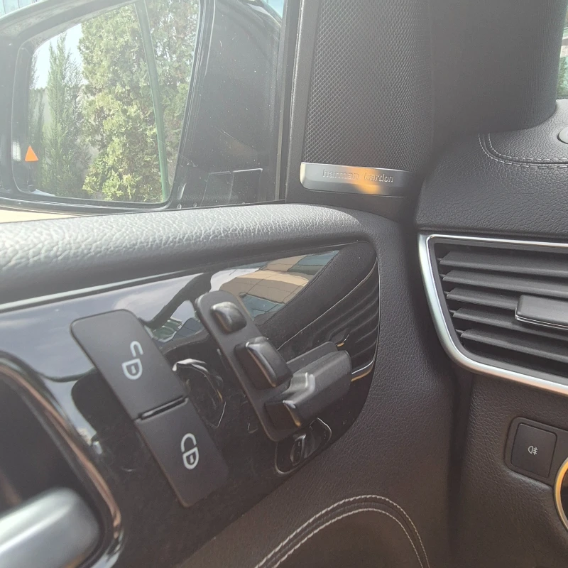 Mercedes-Benz ML 500 4.7 Biturbo, снимка 11 - Автомобили и джипове - 51891670