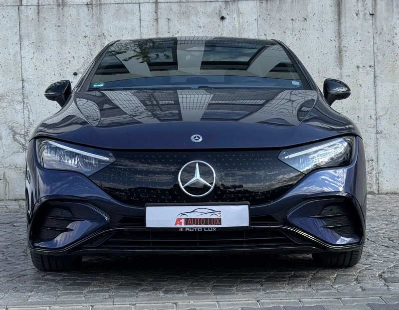 Mercedes-Benz EQE 350+ /AMGx2/KEYLESS/PANO/Assist/360/MBUX/DISTRONIC, снимка 2 - Автомобили и джипове - 52002833