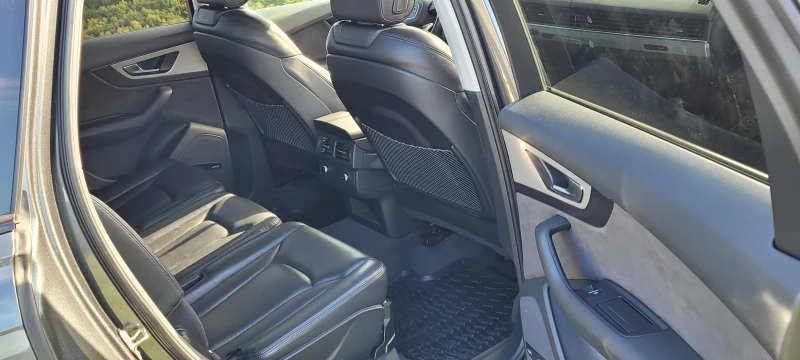 Audi Q7, снимка 11 - Автомобили и джипове - 52110664