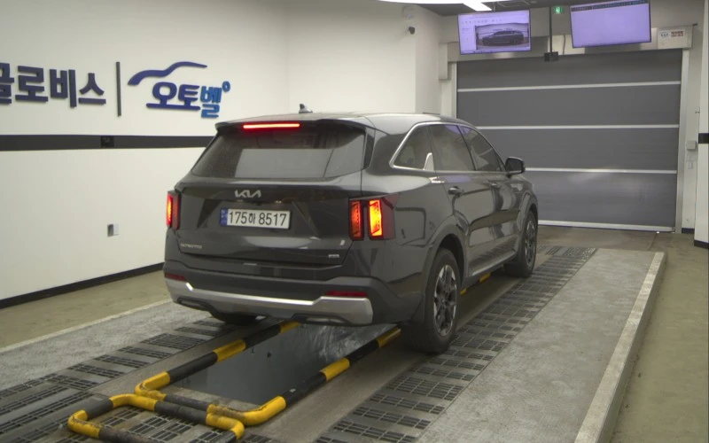 Kia Sorento AWD * DIS * ОБДУХ * КАМЕРА * , снимка 7 - Автомобили и джипове - 55046119
