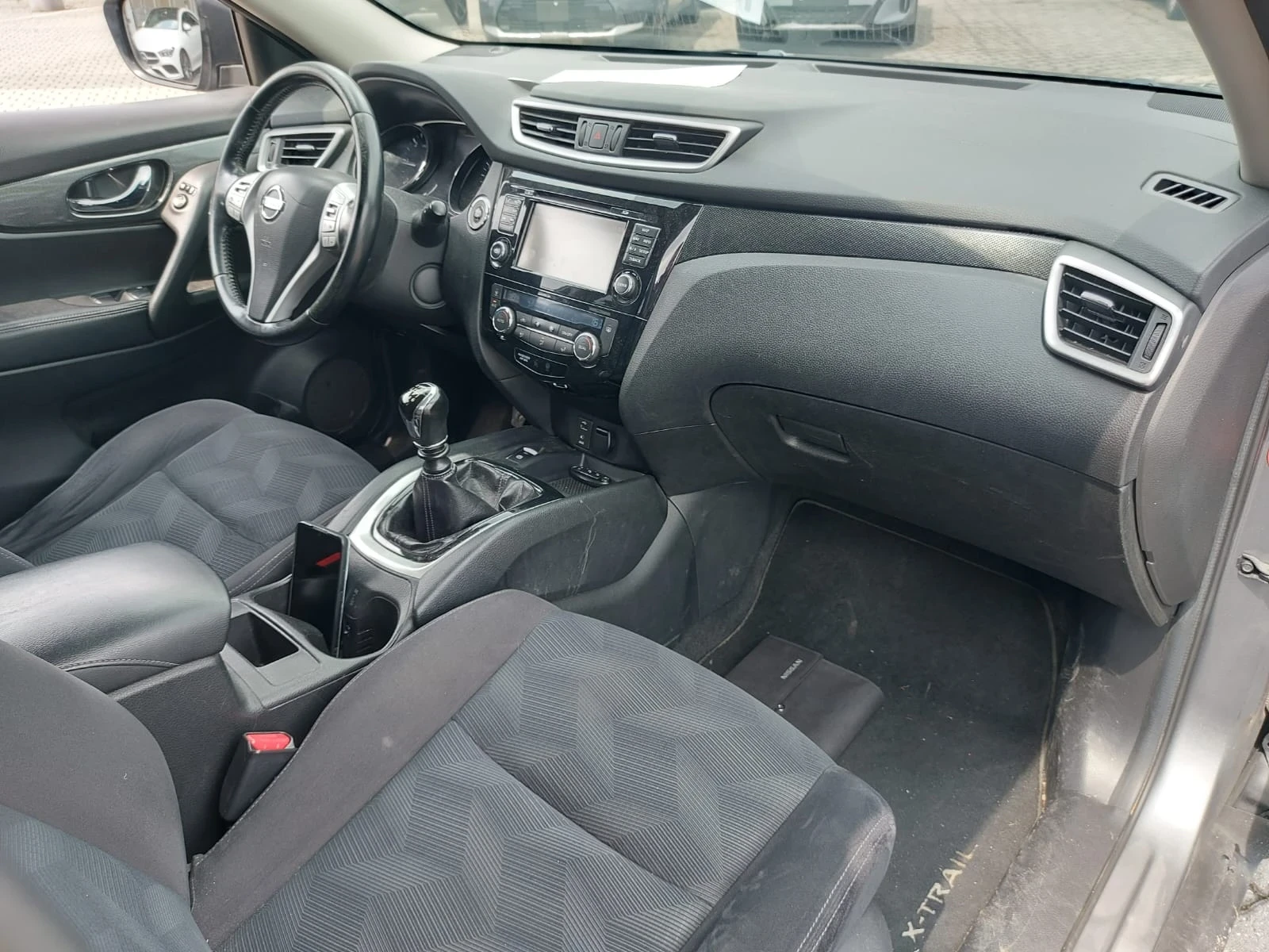 Nissan X-trail 1.6D ОЧАКВАН ВНОС /СЕРВИЗНА ИСТОРИЯ . - изображение 7