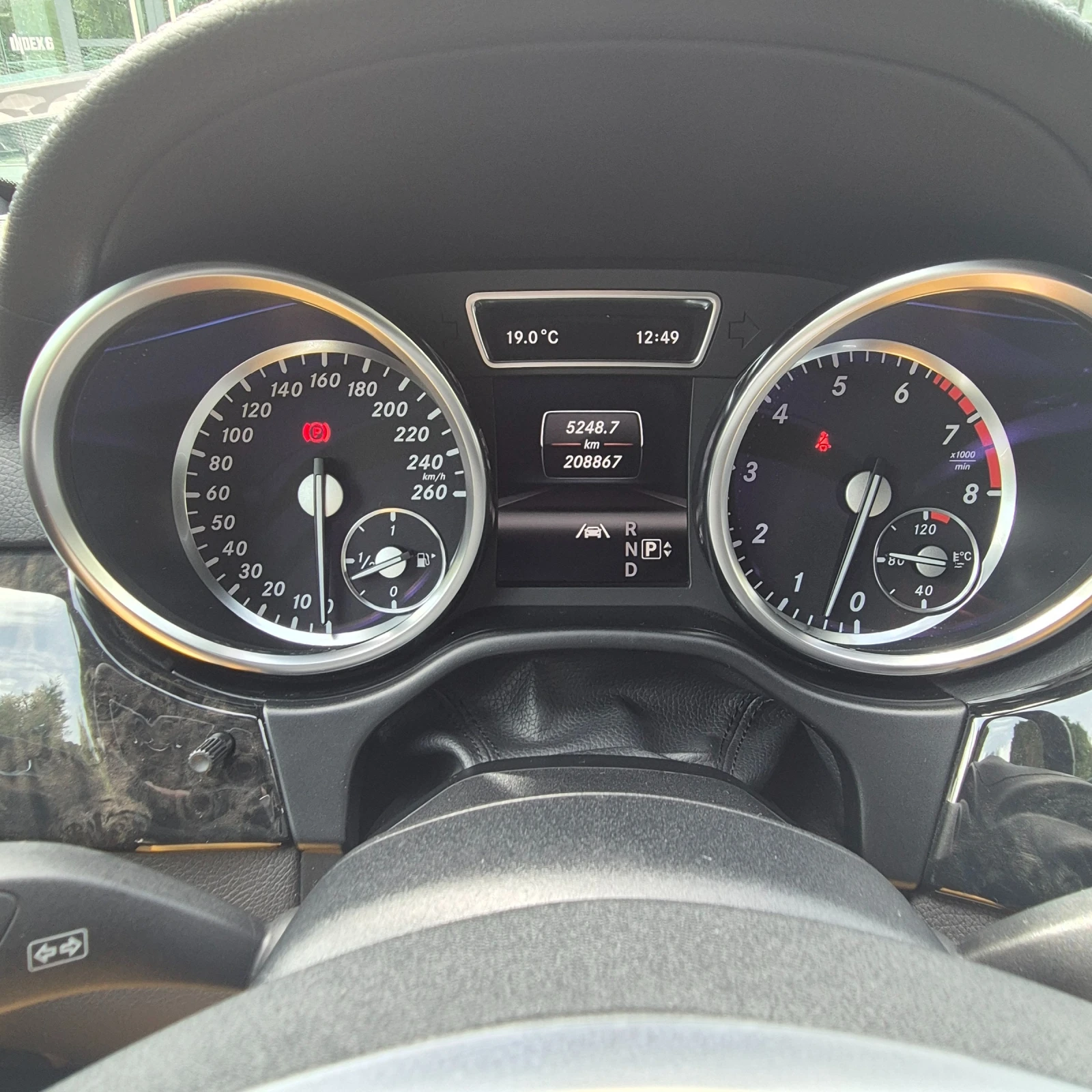 Mercedes-Benz ML 500 4.7 Biturbo - изображение 10