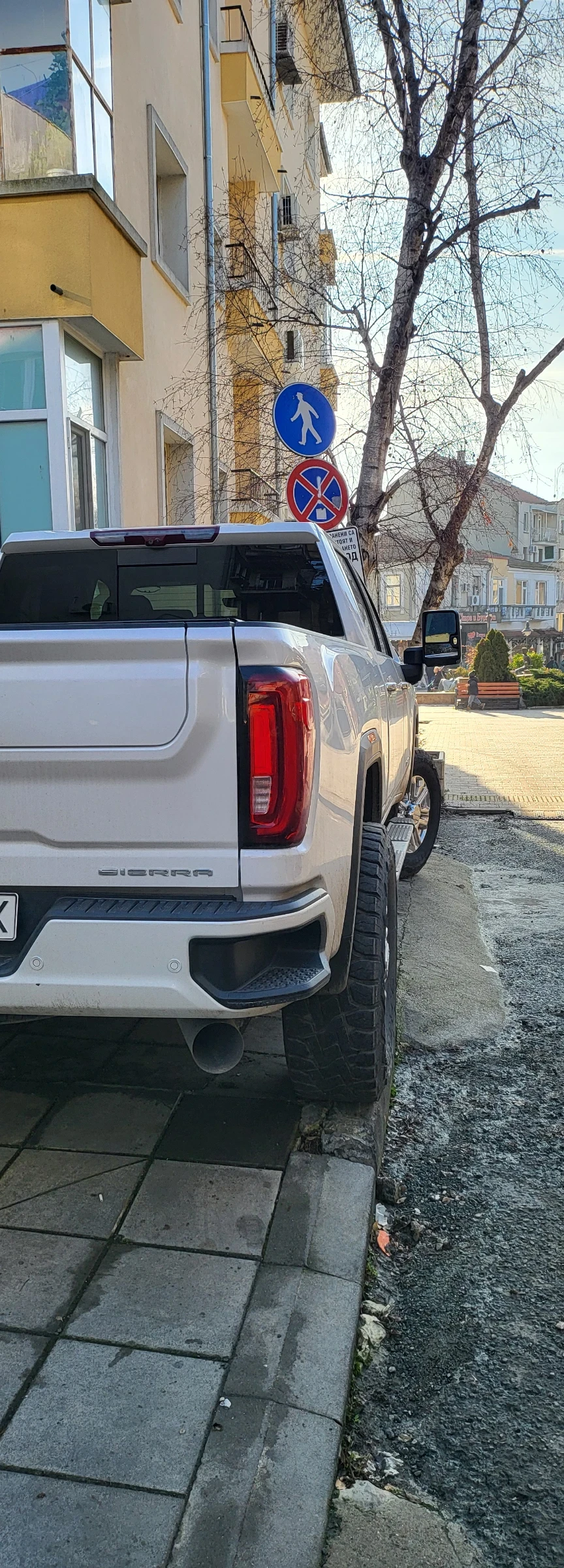 Gmc Sierra 2500HD | Mobile.bg � ����������� 13