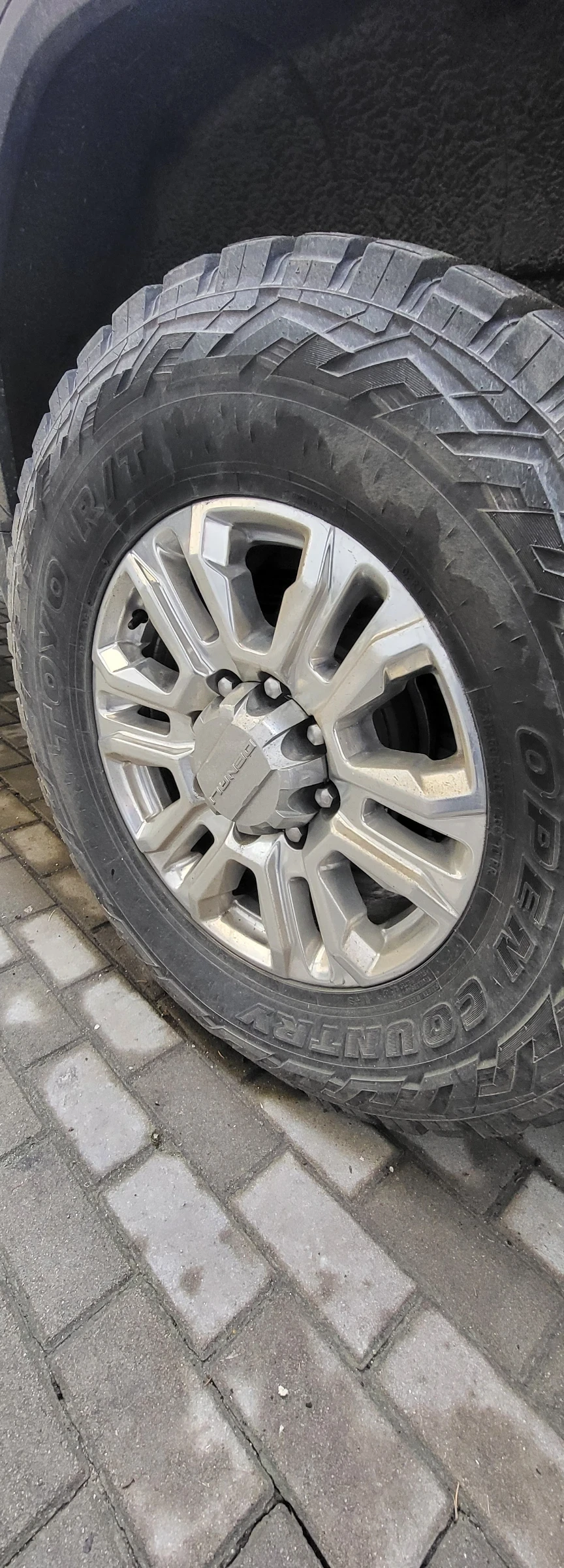 Gmc Sierra 2500HD - изображение 4