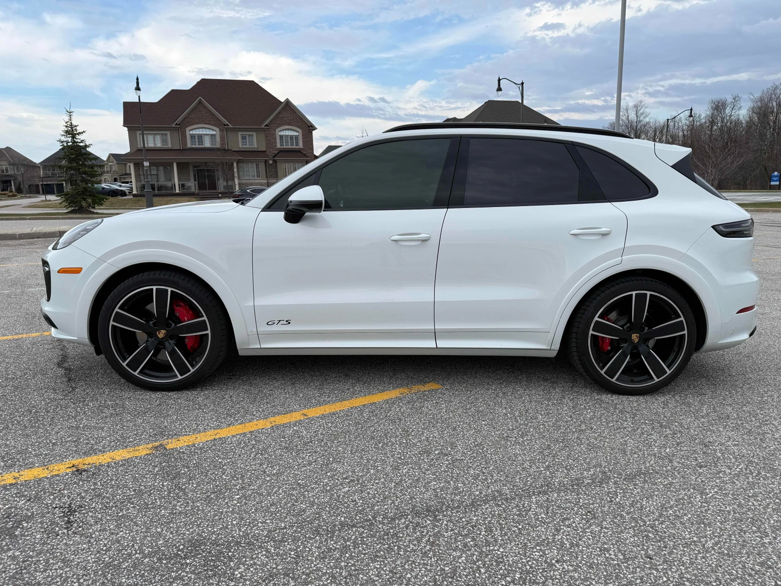 Porsche Cayenne GTS * * CARFAX * * АВТО КРЕДИТ * * , снимка 3 - Автомобили и джипове - 54139189