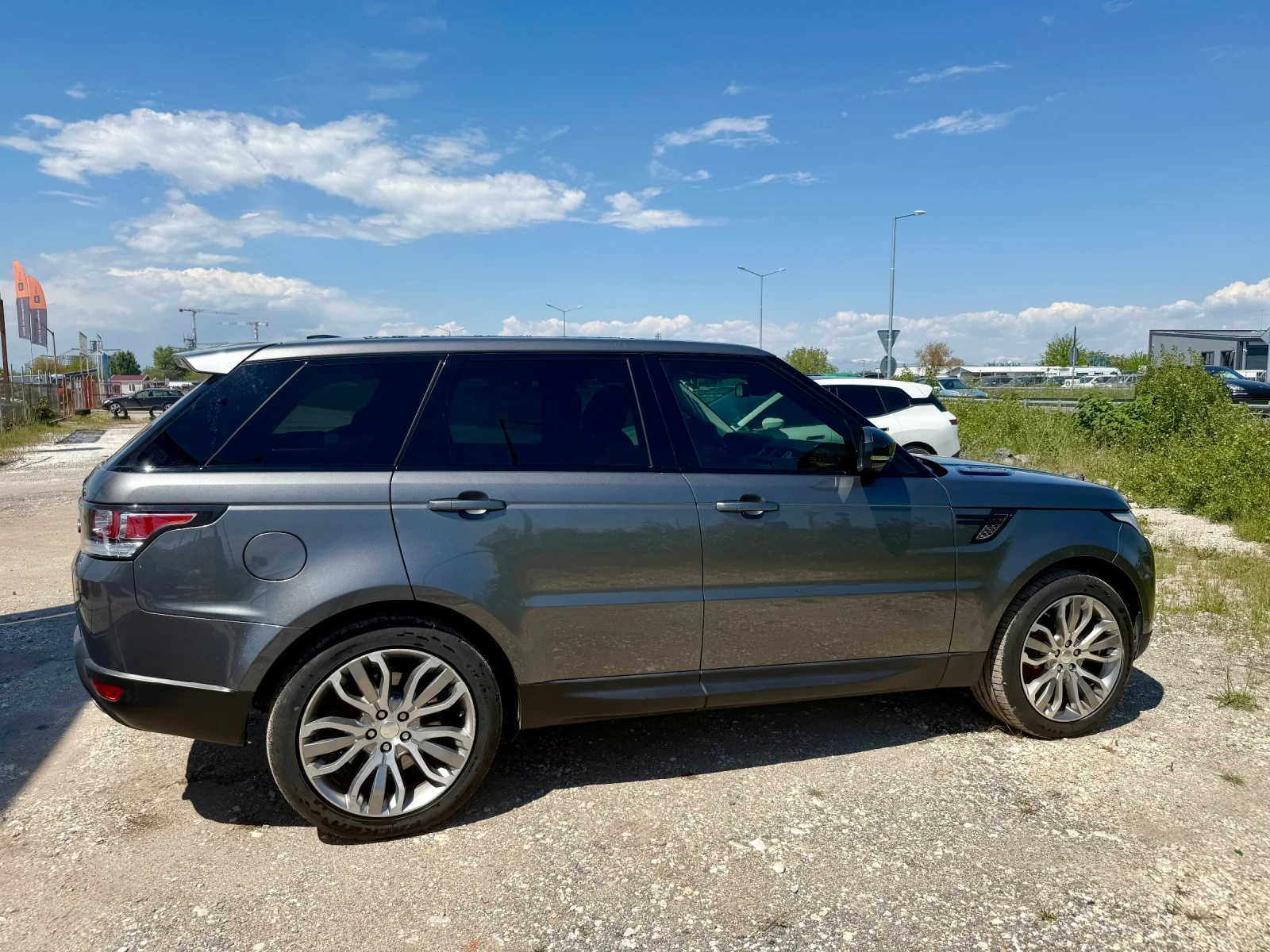 Land Rover Range Rover Sport 4.4 HSE SDV8, снимка 8 - Автомобили и джипове - 54441000