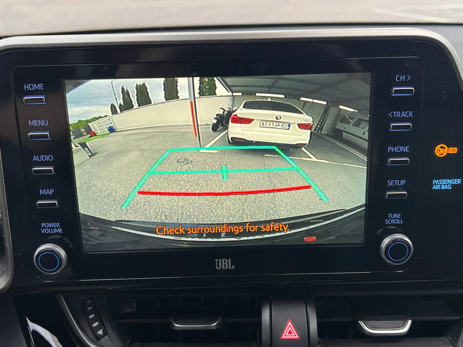 Toyota C-HR Hybrid 96500km * * ПРОЧЕТИ ОПИСАНИЕТО* * , снимка 14 - Автомобили и джипове - 54546568