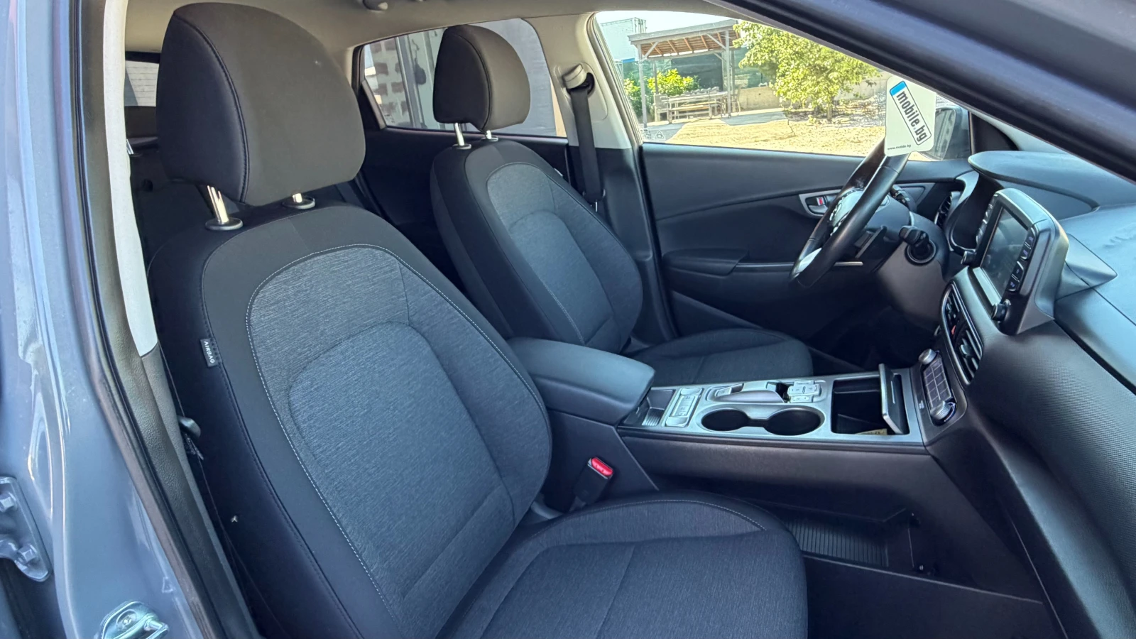 Hyundai Kona 39kWh, снимка 13 - Автомобили и джипове - 54910172