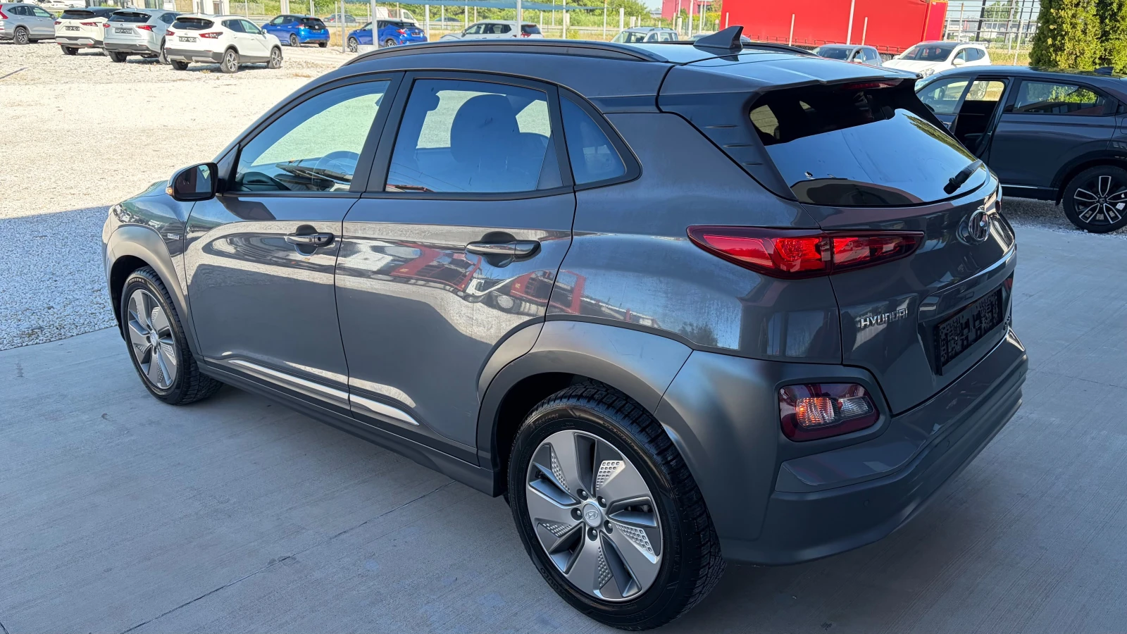 Hyundai Kona 39kWh, снимка 6 - Автомобили и джипове - 54910172
