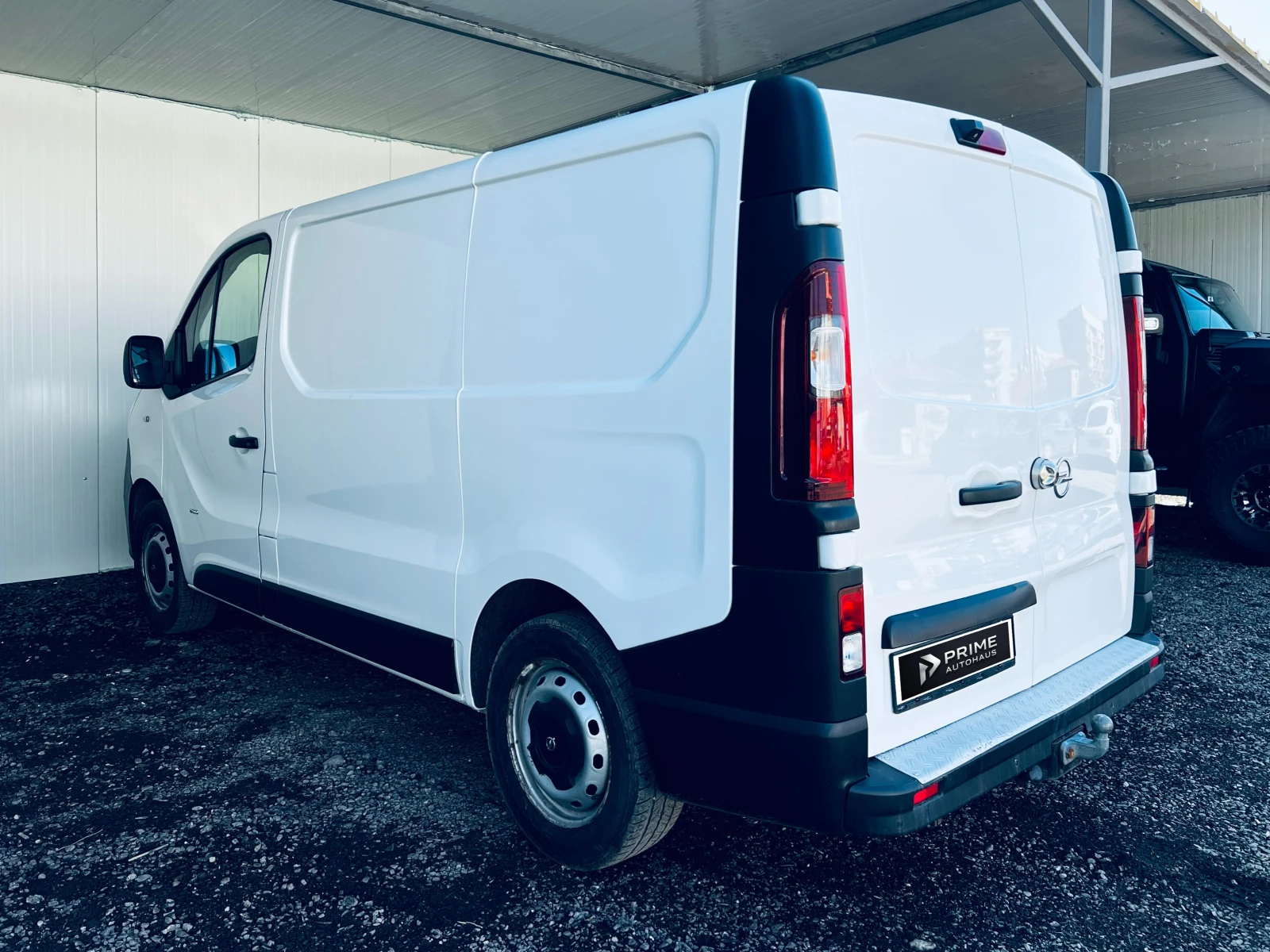 Opel Vivaro  - изображение 6