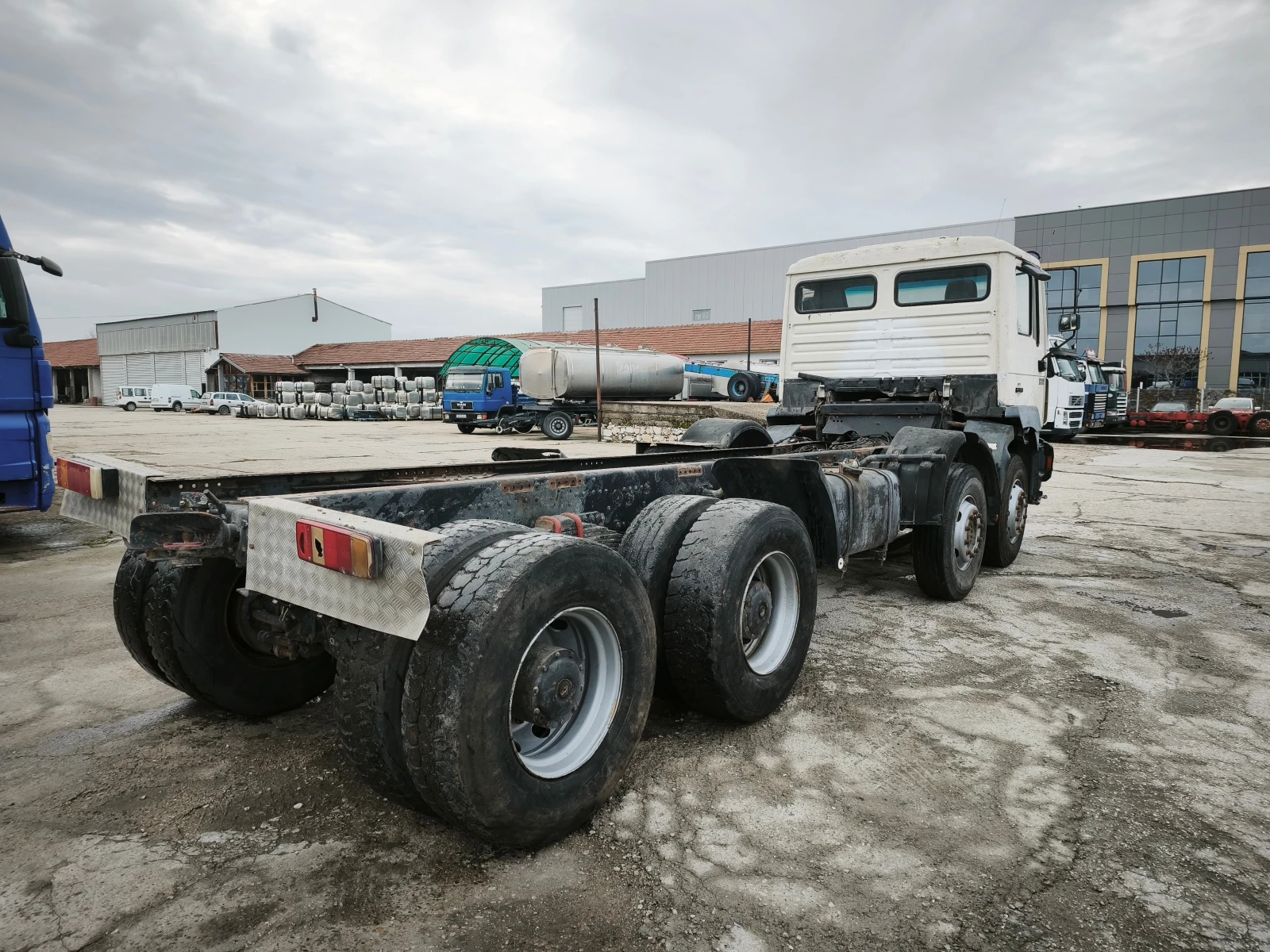 Man 33.403 Бракуван! 8x4 - изображение 3